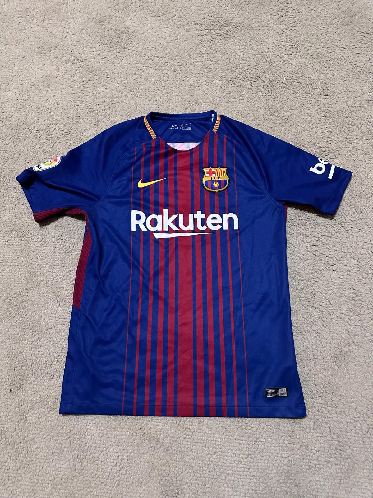 Nike BARCELONA 2017 2018 HOME SHIRT FOOTBALL SOCCER JERSEY NIKE M Size US M / EU 48-50 / 2 - 3 Thumbnail