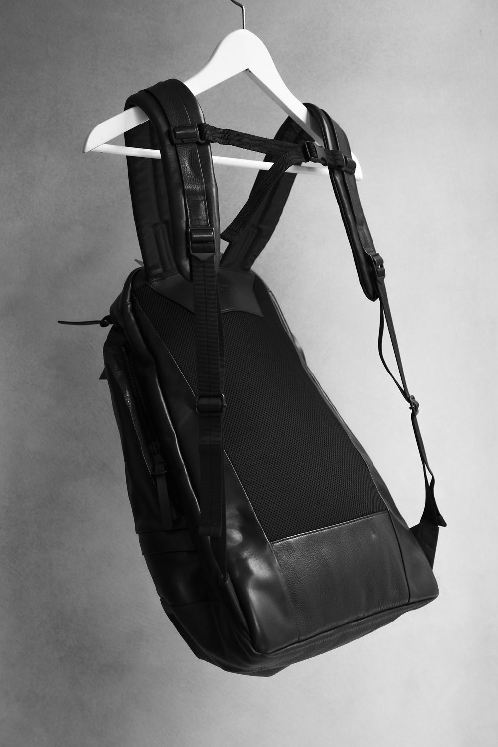 Juun.J JUUN.J Leather Backpack- Black Size ONE SIZE - 7 Thumbnail