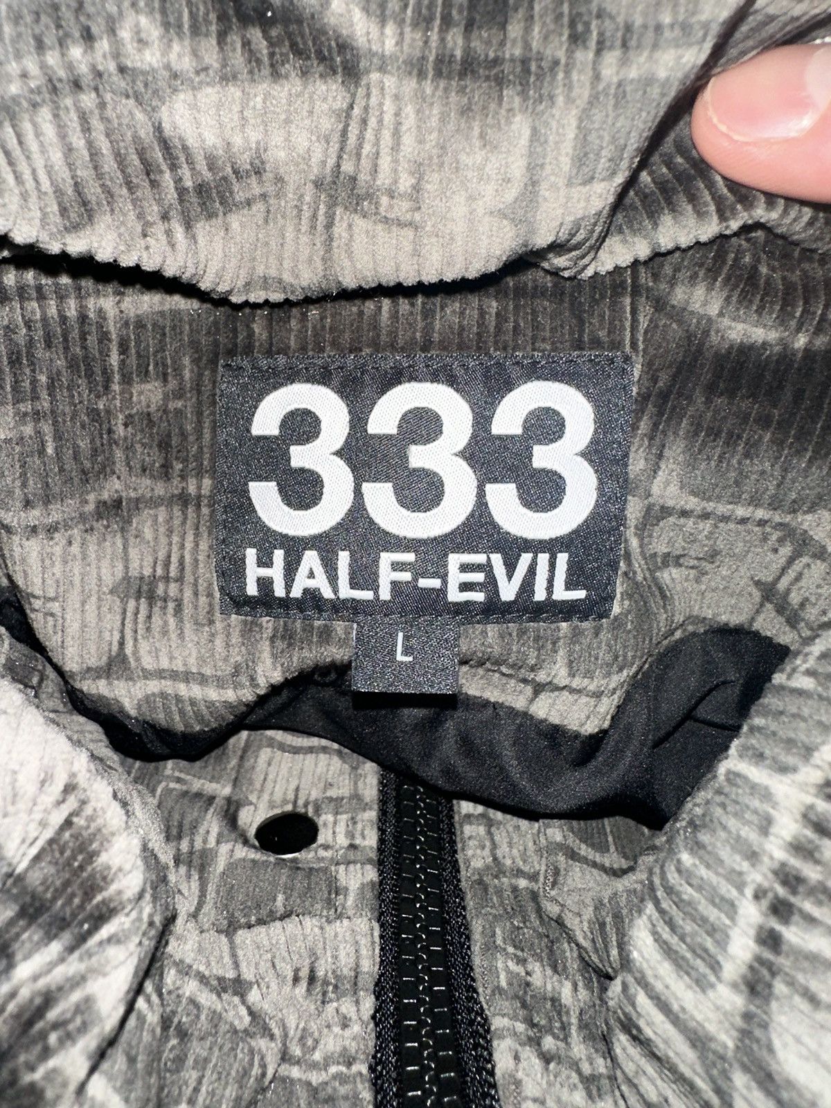 Half Evil Half Evil Puffer Jacket (only 300 made) W/ Free 333 Plush Size US L / EU 52-54 / 3 - 4 Thumbnail