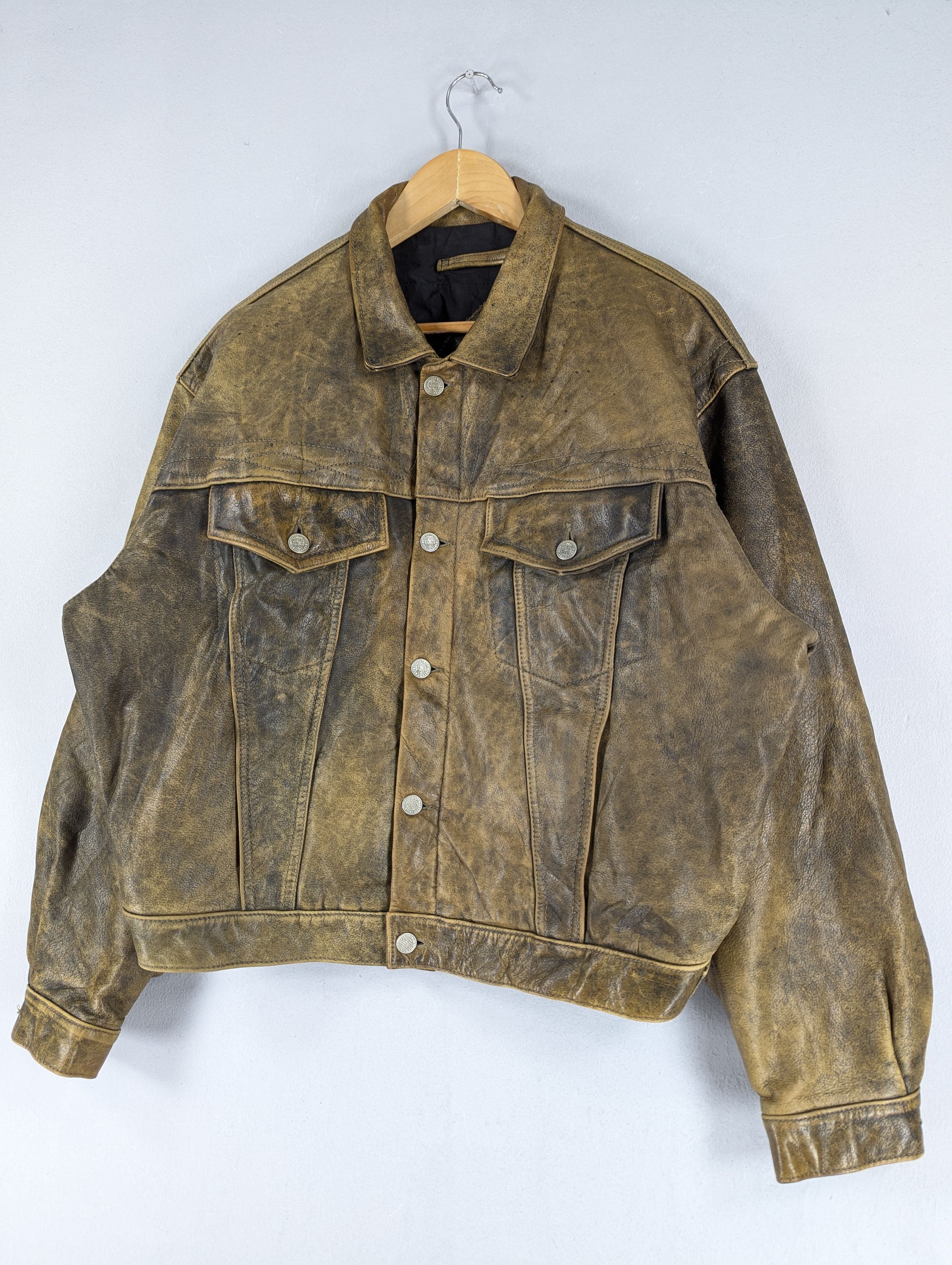 Chevignon Vintage 80s W.R.D Chevignon Patina Distressed Leather Jacket Size US L / EU 52-54 / 3 - 2 Thumbnail