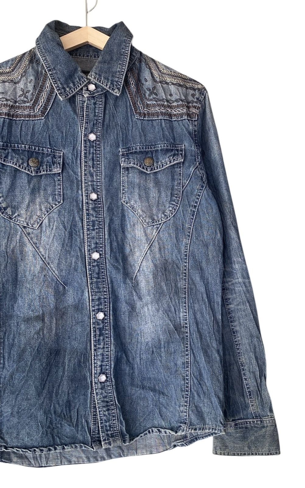 If Only Was True × In The Attic Rare IN THE ATTIC Pearl Snap Button Denim Shirt Size US L / EU 52-54 / 3 - 2 Thumbnail