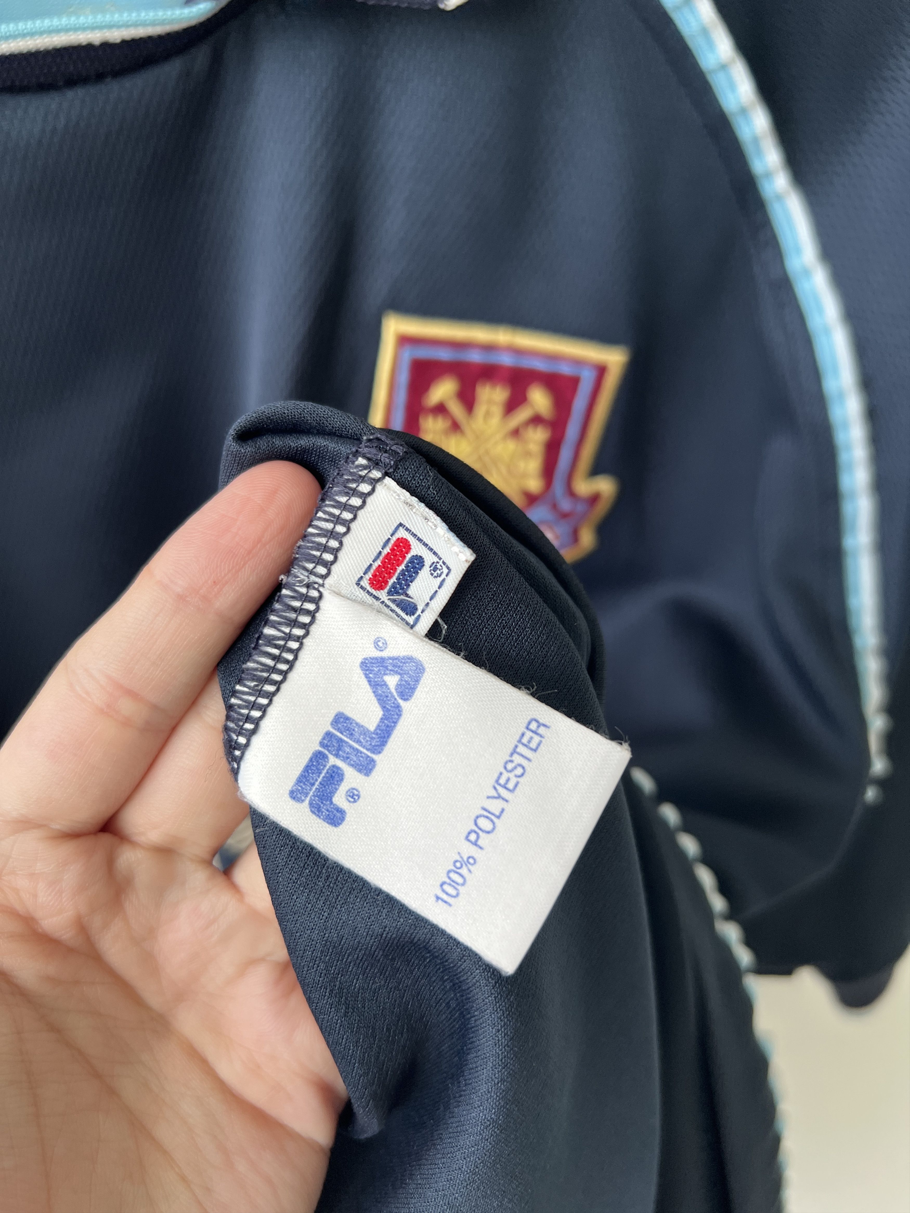 Fila (L) West Ham 1999-01 Third Kit Lampard #18 Size US L / EU 52-54 / 3 - 4 Thumbnail