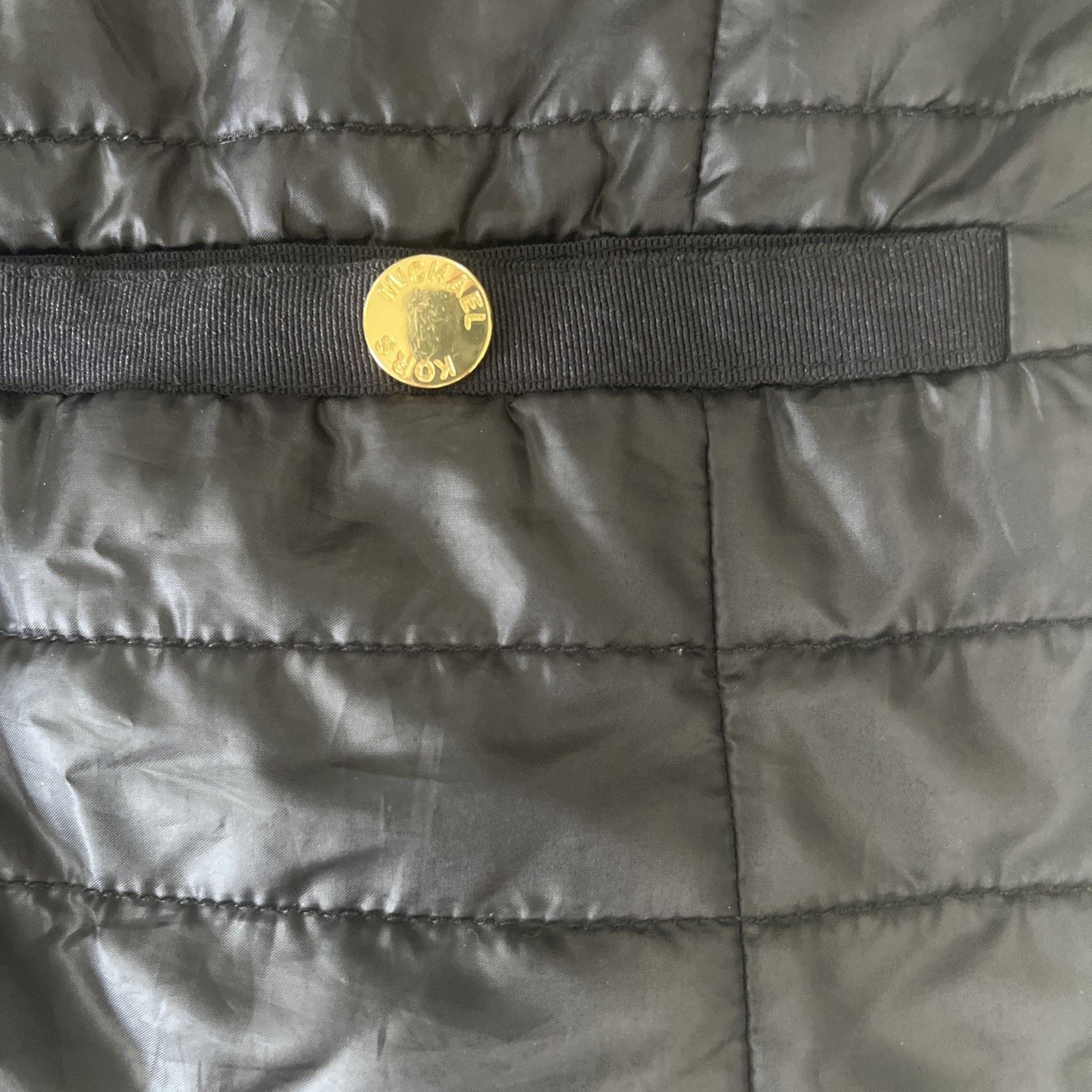 Michael Kors MICHAEL KORS Women's Puffer Vest Full Zip Size Med Black Size M / US 6-8 / IT 42-44 - 2 Thumbnail