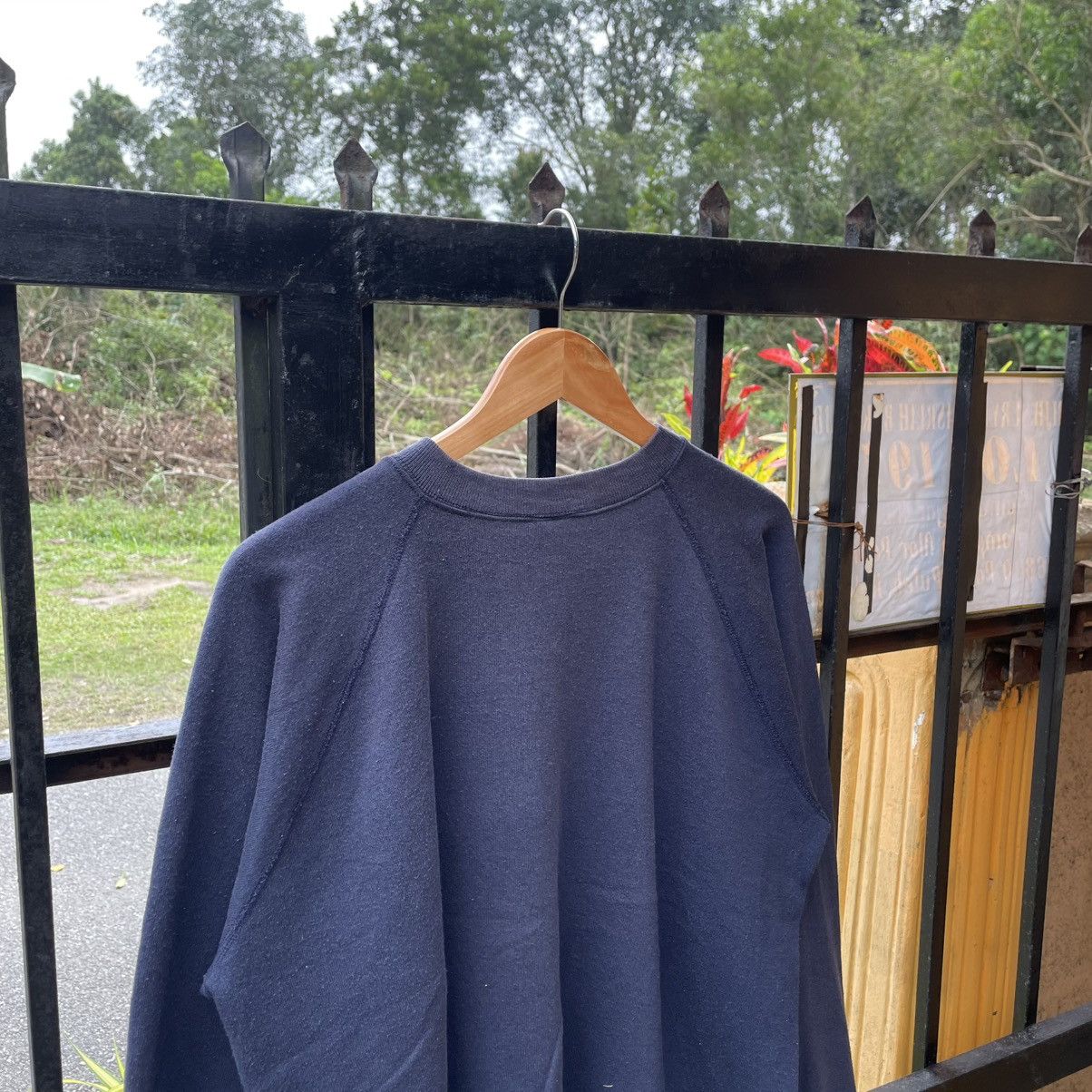 Mickey Mouse 🔥Vintage 80s Mickey Mouse OG Design Jumper Sweatshirts Size US M / EU 48-50 / 2 - 3 Thumbnail