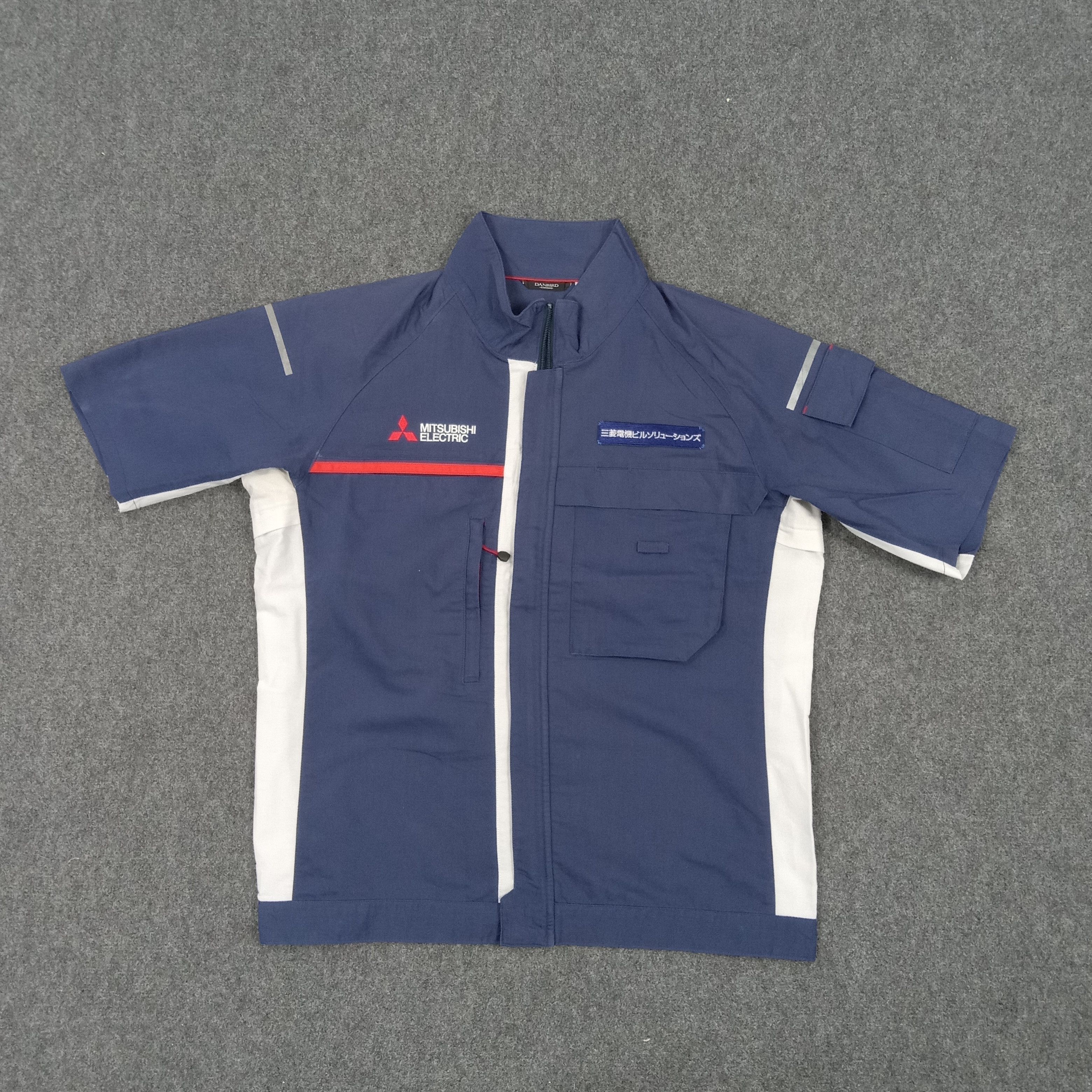 Vintage Mitsubishi Electric Japanese Racing Tshirt Size US L / EU 52-54 / 3 - 1 Thumbnail