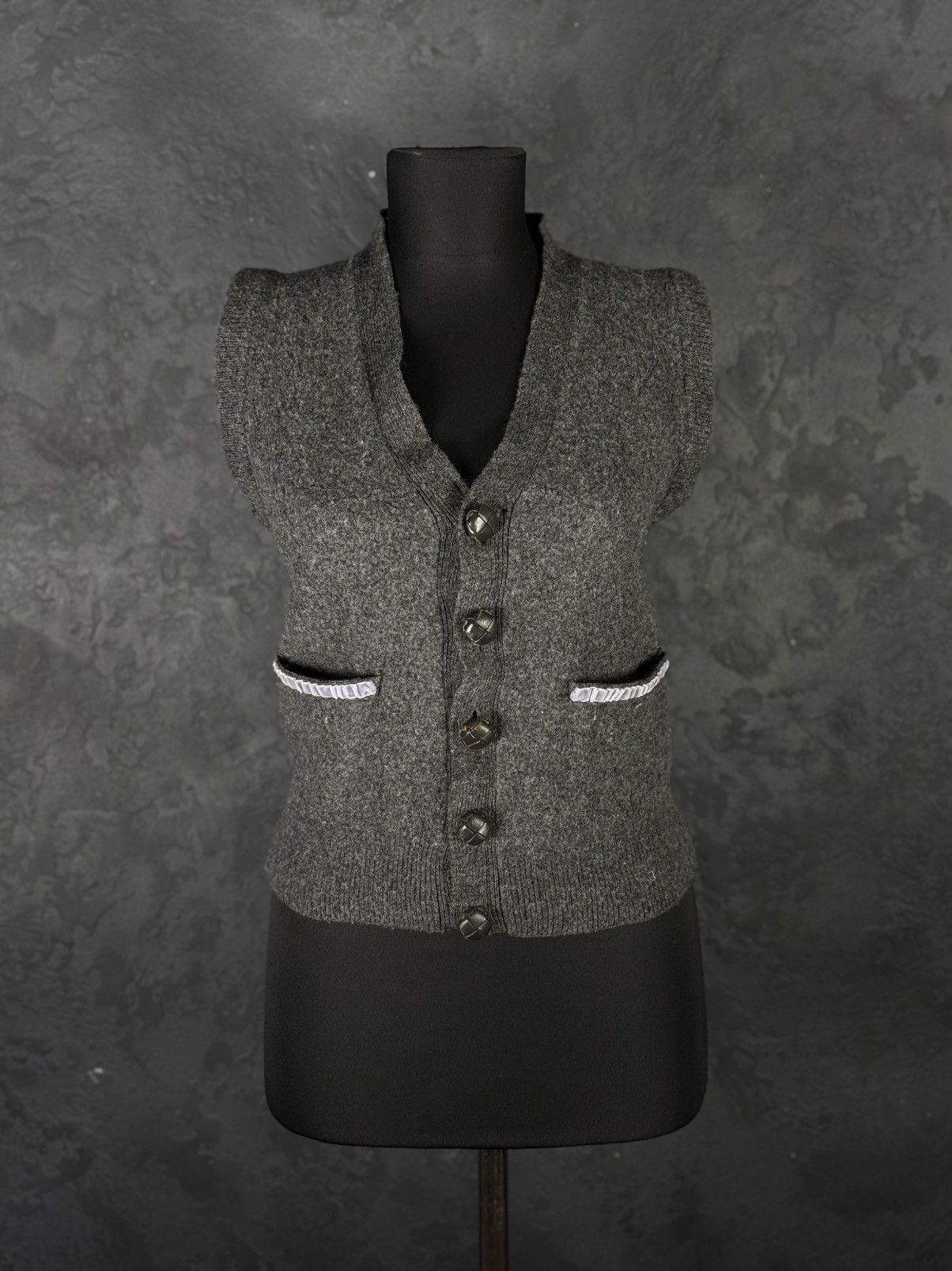 Maison Margiela Maison Margiela Wool Short Sleeve Cardigan Sweater Size S / US 4 / IT 40 - 1 Thumbnail