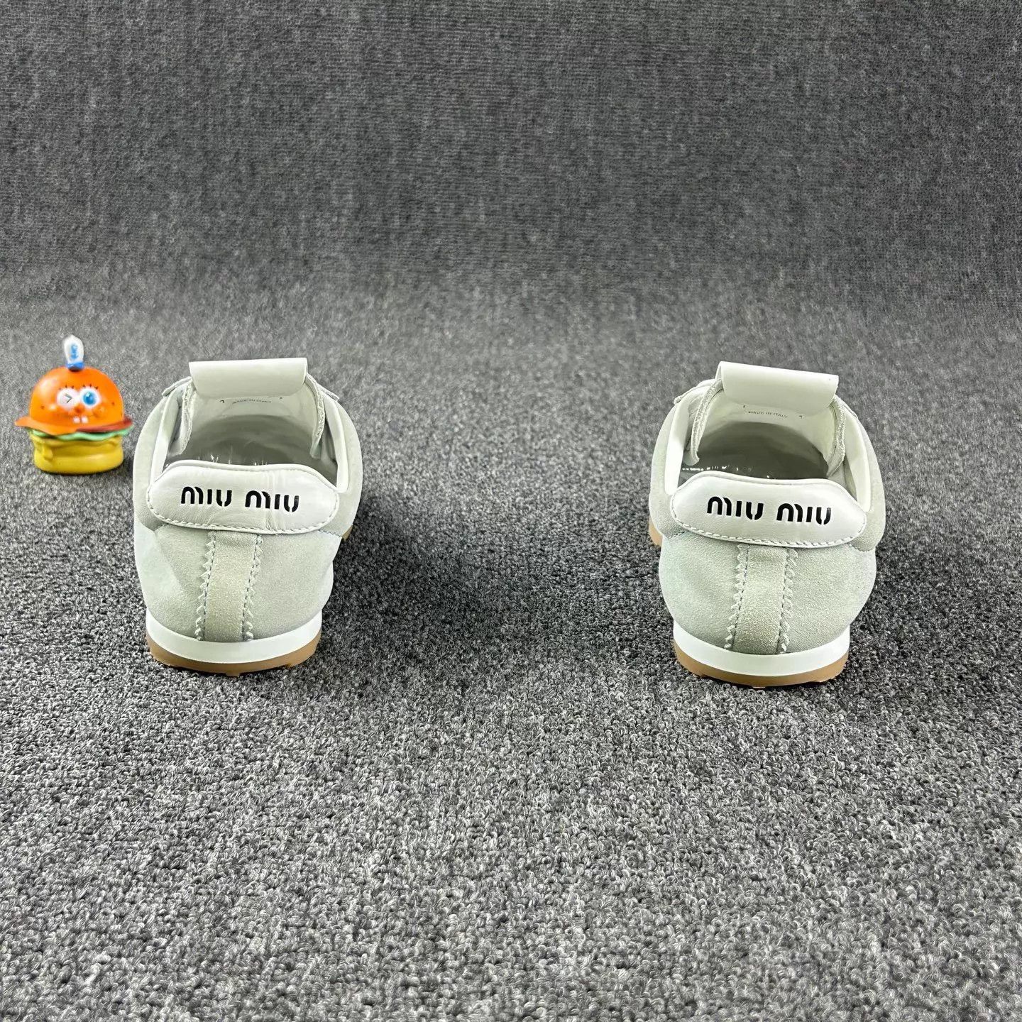 Miu Miu MIU MIU suede sneakers 36.5 lightly worn HB6121 Size US 6 / IT 36 - 5 Thumbnail