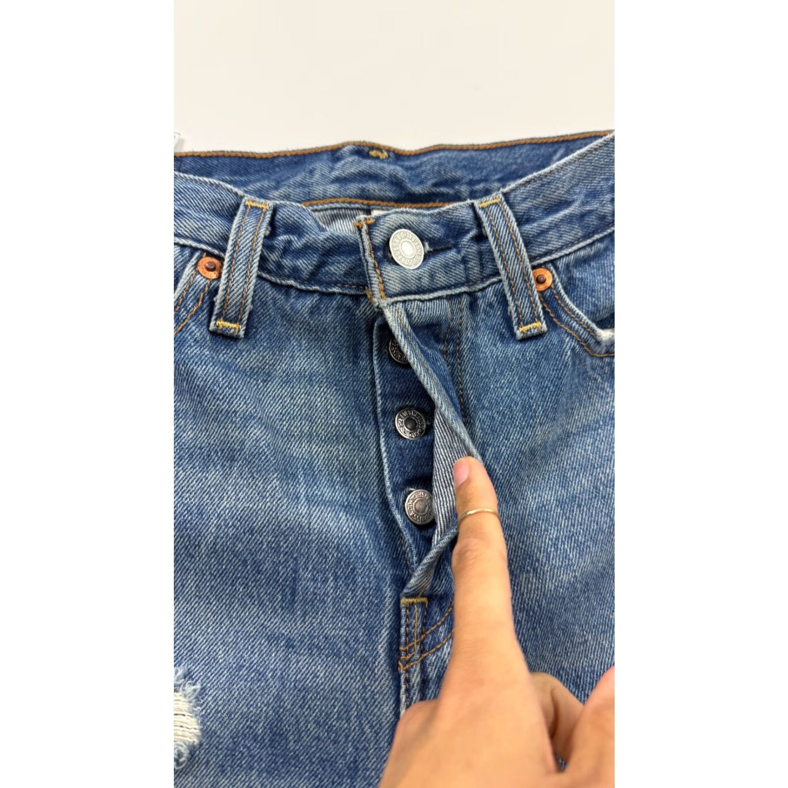 Levi's Levi’s Jeans Women 28 Blue Denim Straight Leg Button Fly Distressed 5-Pocket Regular Fit Cotton Jeans Size 28" / US 6 / IT 42 - 5 Thumbnail