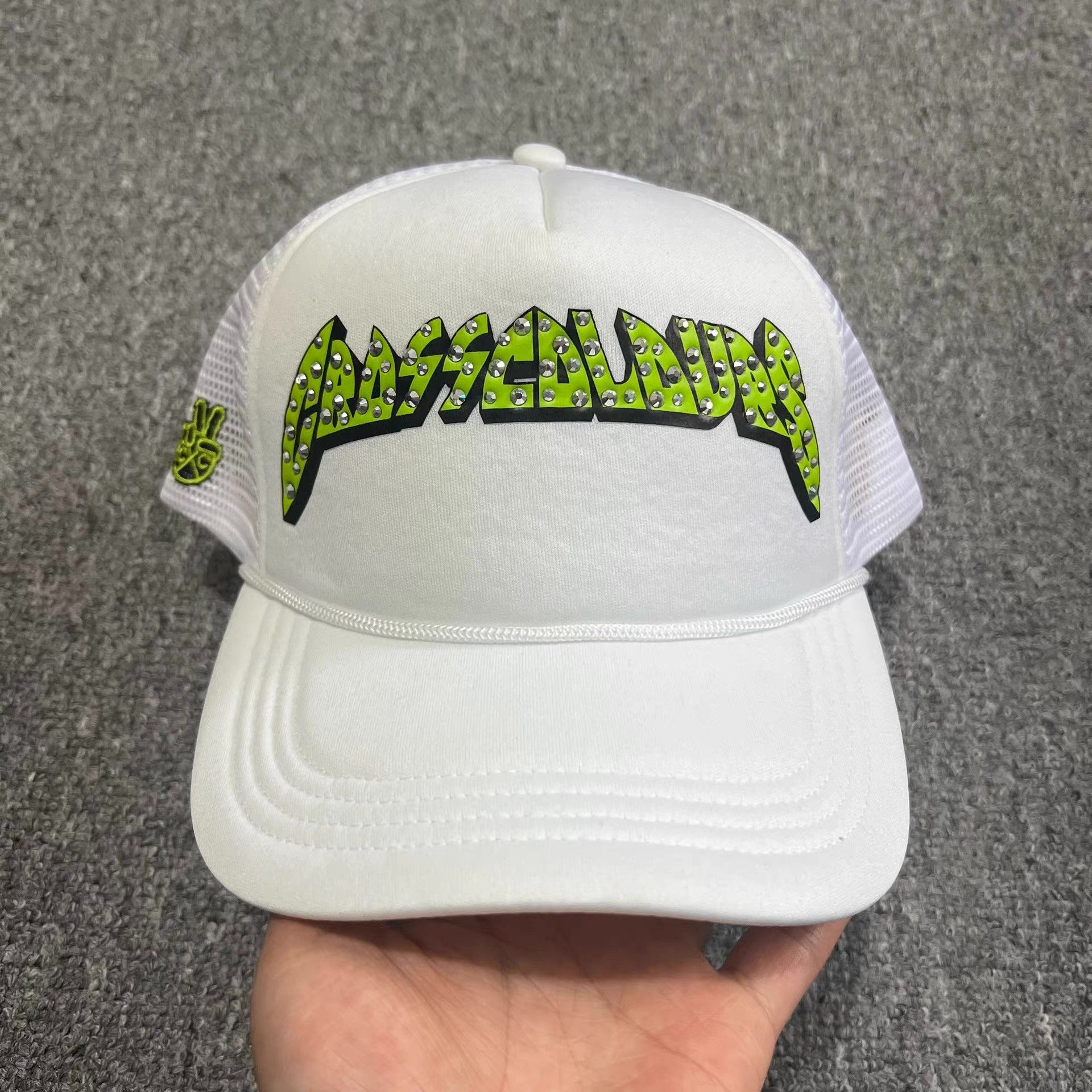 Cross Colours Cross Colours Curved Brim Mesh Trucker Baseball Cap Q7 Size ONE SIZE - 1 Thumbnail
