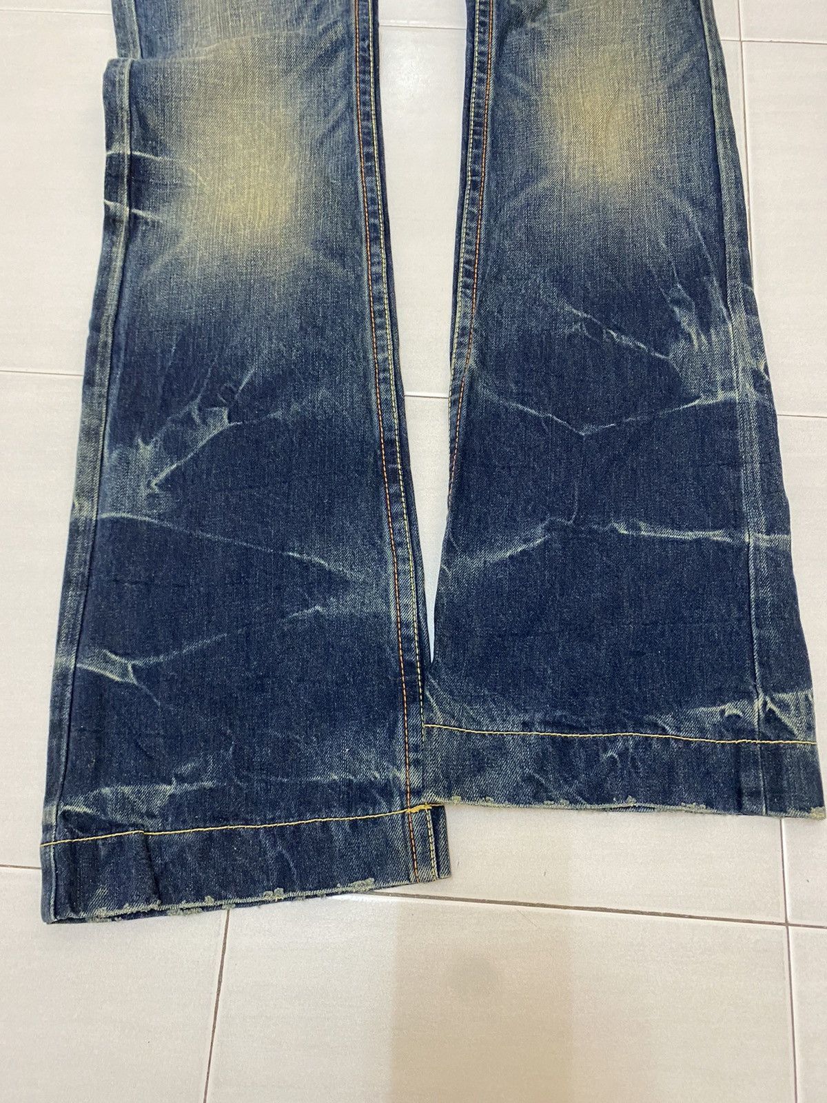 Hysteric Glamour REDPEPPER DENIM BOOTCUT FLARE WITH EMBROIDERY NATIVE DESIGN Size 28" / US 6 / IT 42 - 7 Thumbnail