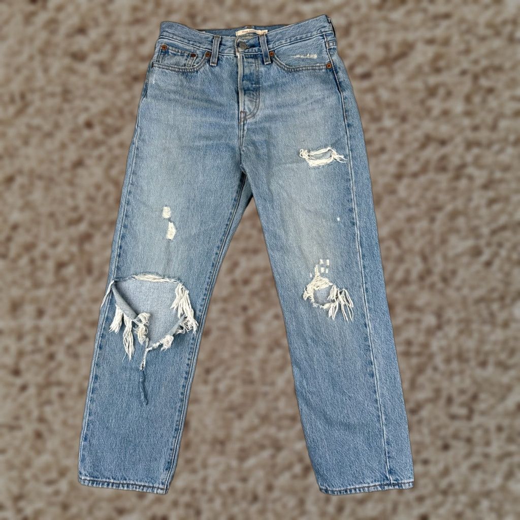 Levi's Levis Premium Jeans Women 26 Blue Denim Wedgie Distressed Stained 26x26 Jeans Size 26" / US 2 / IT 38 - 1 Thumbnail