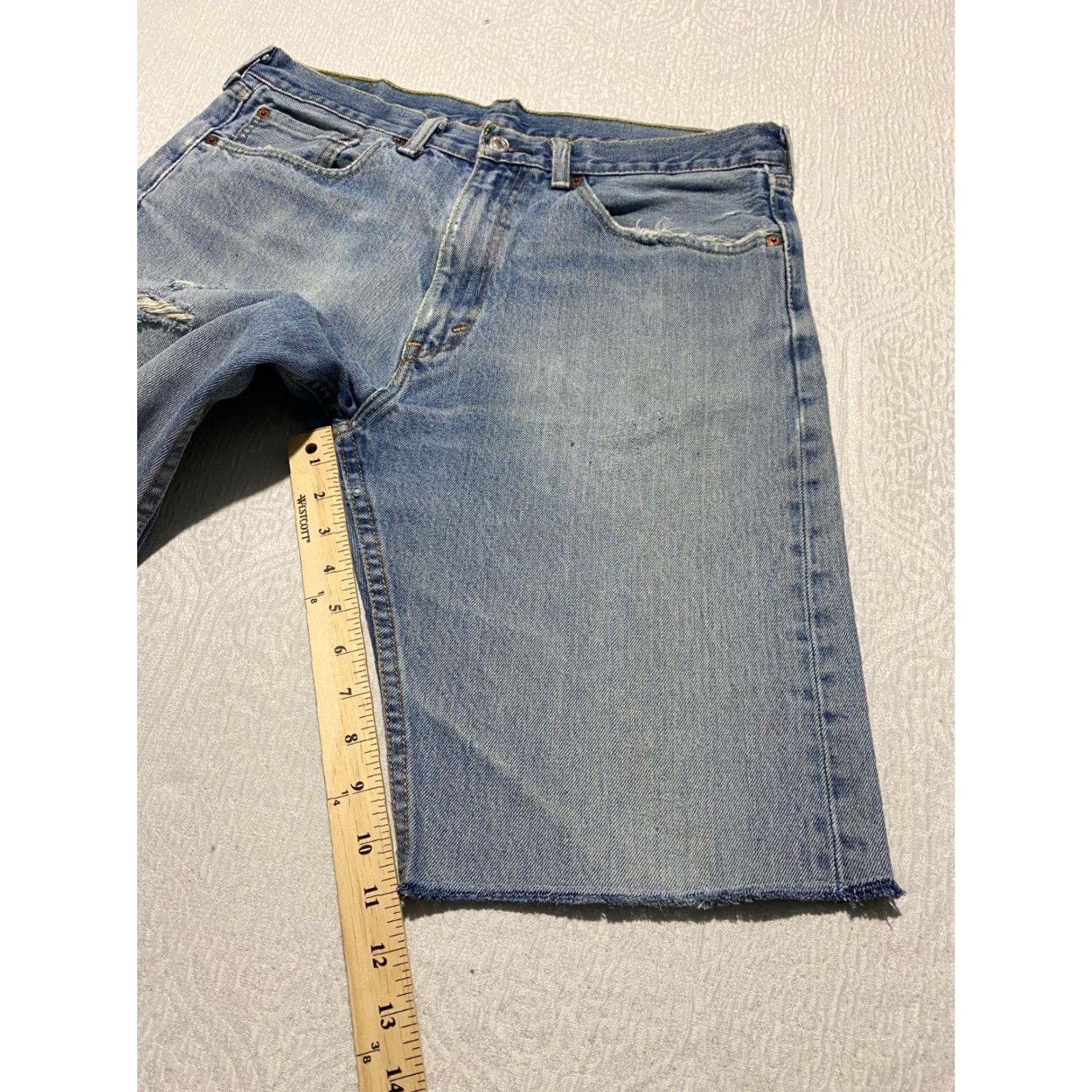 Levi's VINTAGE Levi's 505 Jean Shorts Mens 36×11 Blue Hemmed Denim Distressed Pockets Bermuda Casual 5-Pocket Design Men Shirt? Size US 36 / EU 52 - 6 Thumbnail