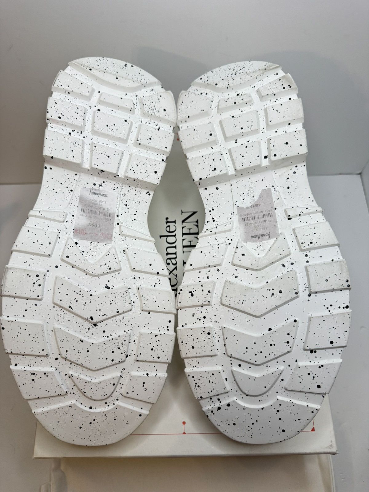 Alexander McQueen Alexander McQueen Tread Slick Speckled White Low Top US 13 Size US 13 / EU 46 - 5 Thumbnail