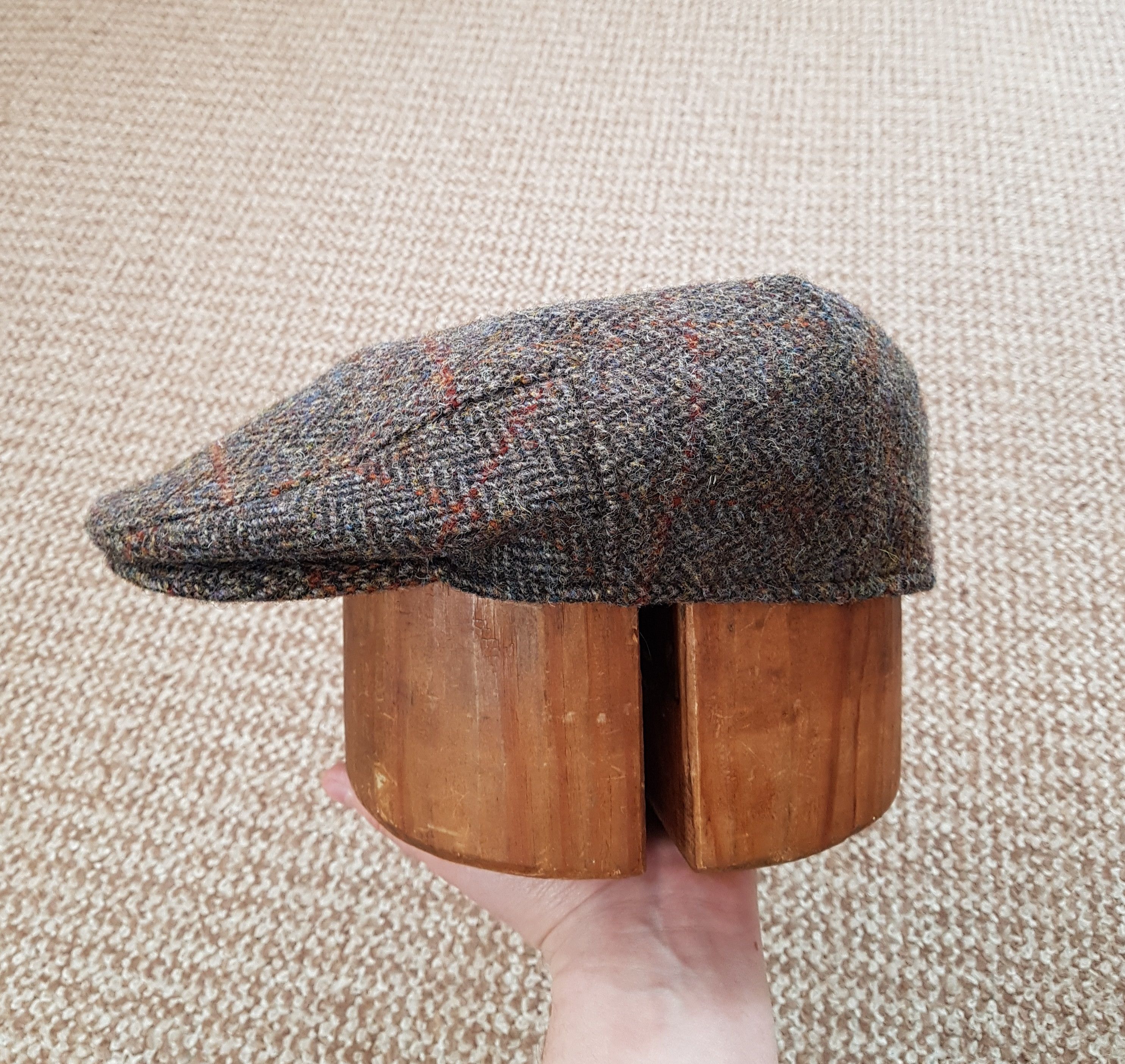 Harris Tweed Harris Tweed Peaky Blinders Centenary Label Wool Hat Cap Size 40 - 3 Thumbnail