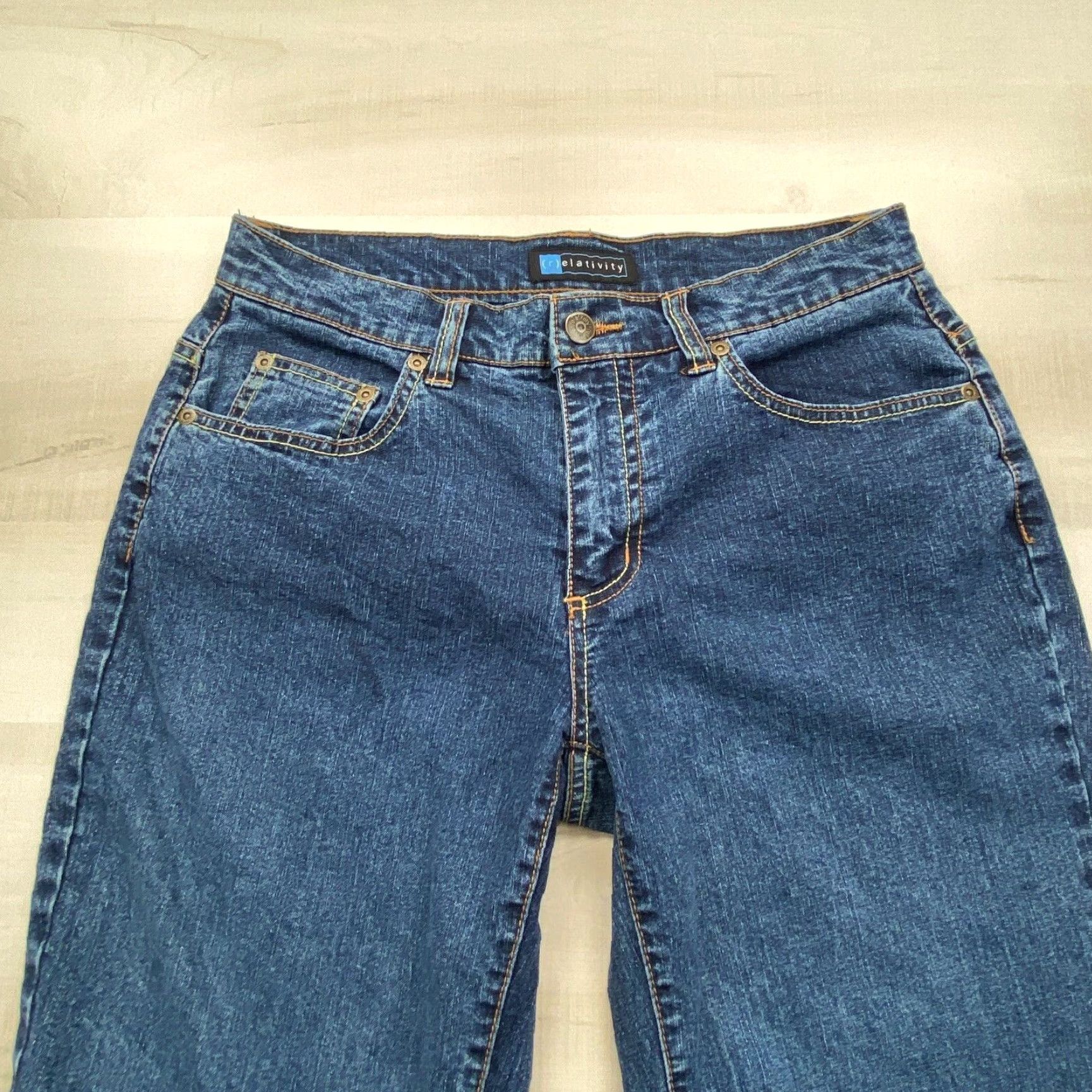 Vintage Relativity Women's Cropped Jeans Mid Rise Medium Blue Cotton Blend Stretch Regular Size 6 Size 28" / US 6 / IT 42 - 2 Thumbnail