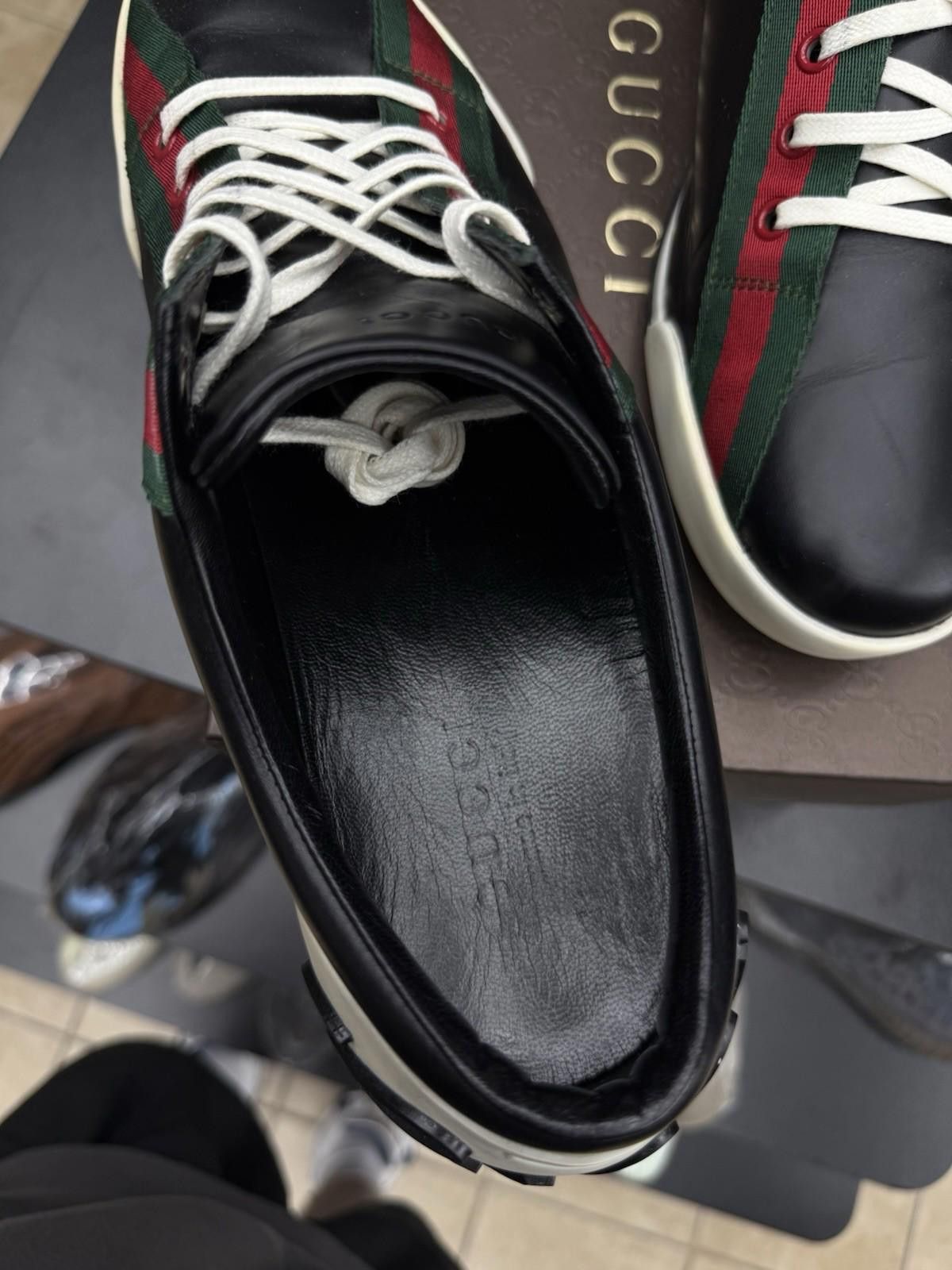 Gucci GUCCi Boulevard Black Leather Web Sneakers Gucci 9.5G/10US Size US 10 / EU 43 - 11 Thumbnail