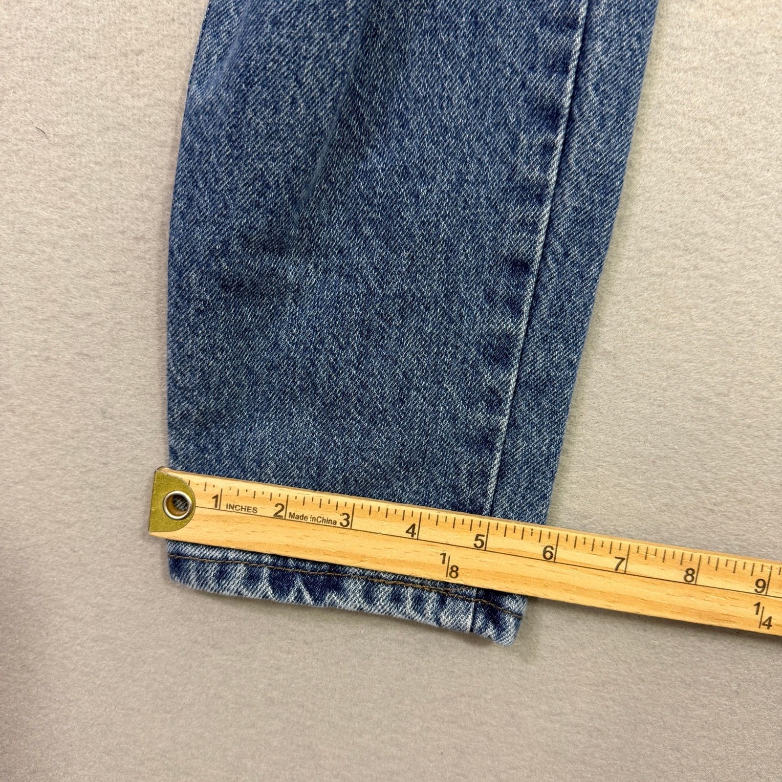 Vintage Vintage Levis 900 Jeans Women's 7 (26x31) Blue Mom High Rise Size 26" / US 2 / IT 38 - 12 Thumbnail