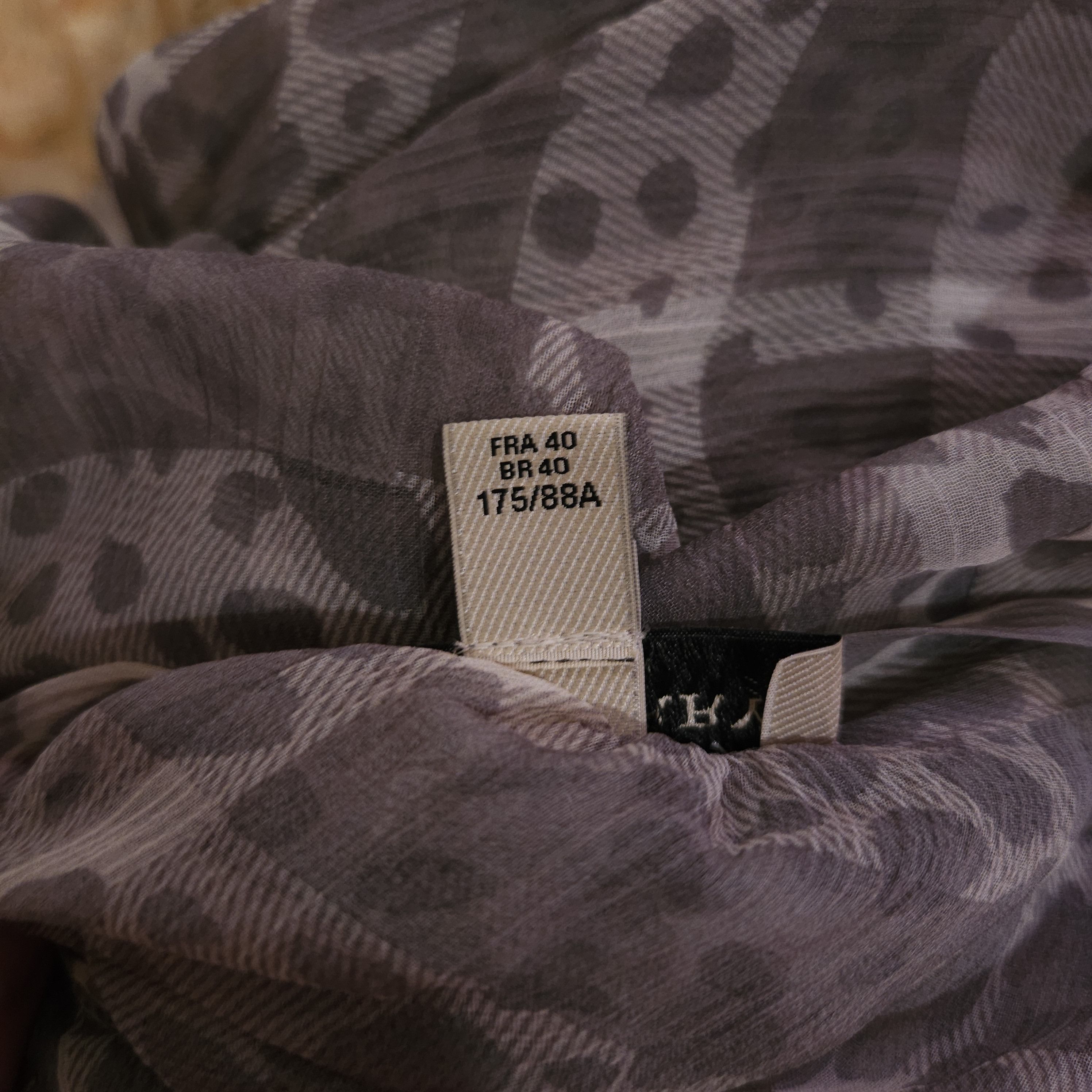 Burberry Burberry London Printed Chiffon Top Blouse Silk Half Zip Size M / US 6-8 / IT 42-44 - 7 Thumbnail