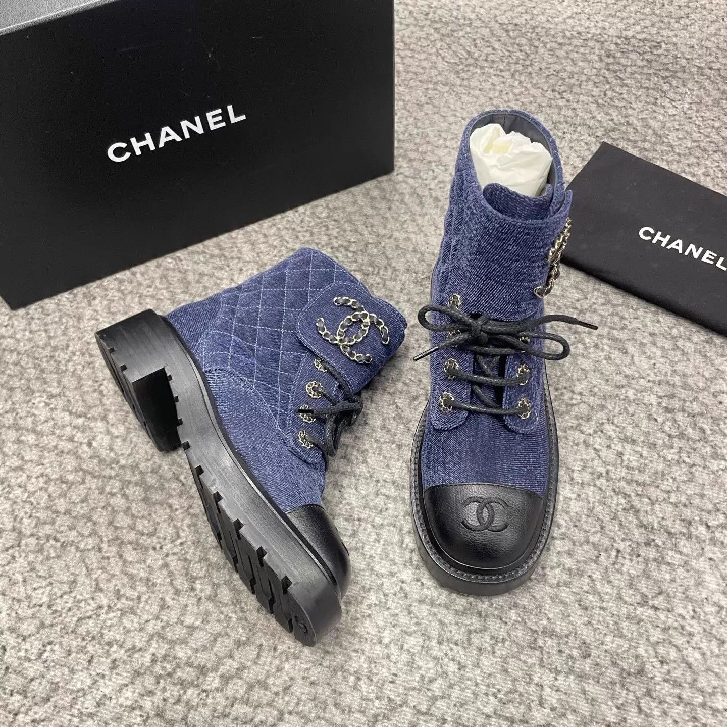 Chanel Chanel Navy & Black Velvet Short Boots 36 Sweet Cool Size US 5.5 / IT 35.5 - 3 Thumbnail