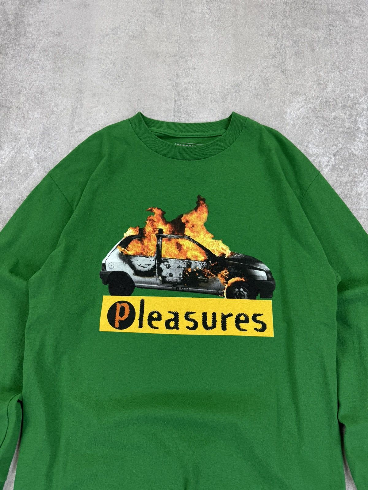 Other PLEASURES Sweatshirt long sleeve skateboarding style wear M Size US M / EU 48-50 / 2 - 3 Thumbnail