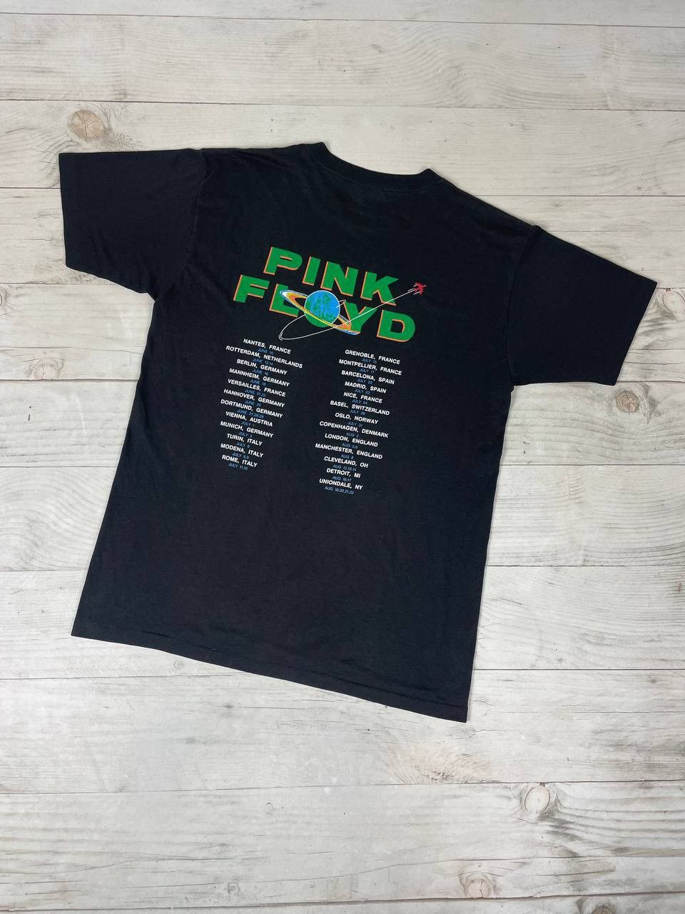 Pink Floyd Vintage Pink Floyd 1987 A Momentary Lapse of Reason Tour Tee Size US XL / EU 56 / 4 - 2 Thumbnail