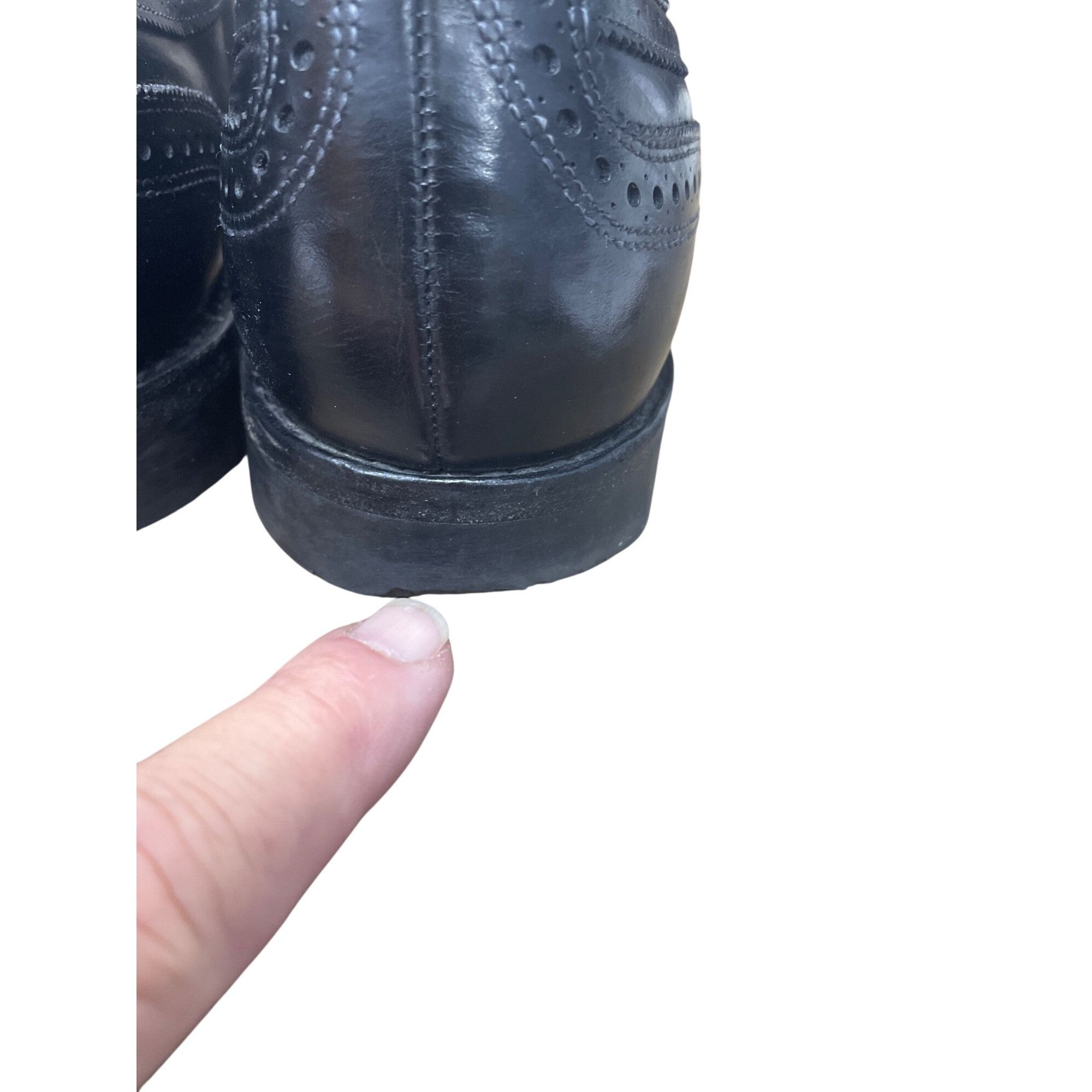 Allen Edmonds Allen Edmonds McAllister Mens Black Leather Wingtip Oxfords Size US 10.5 / EU 43-44 - 15 Thumbnail