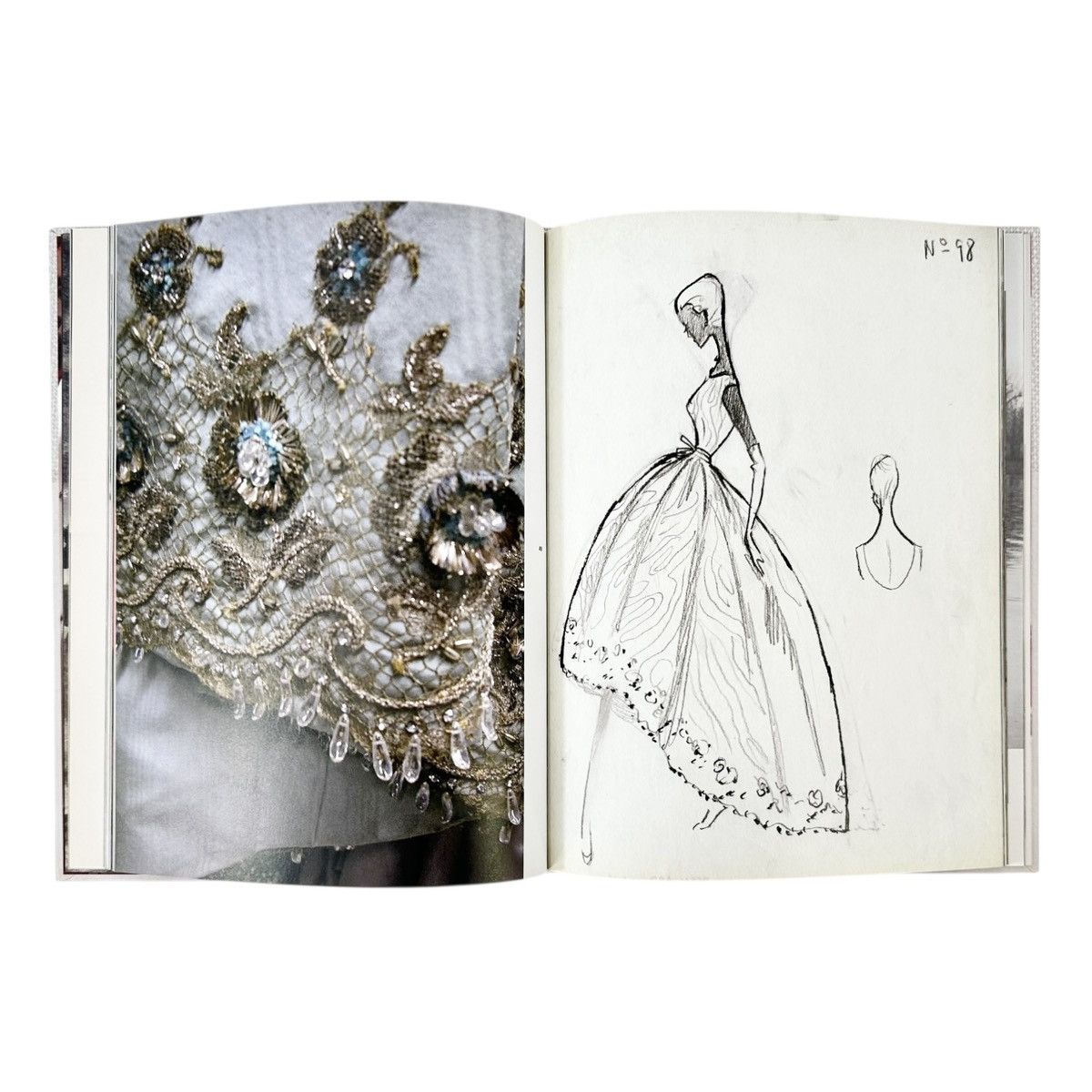 Balenciaga SIGNED Balenciaga x Rizzoli x Hamish Bowles Exhibit Book Size ONE SIZE - 7 Thumbnail
