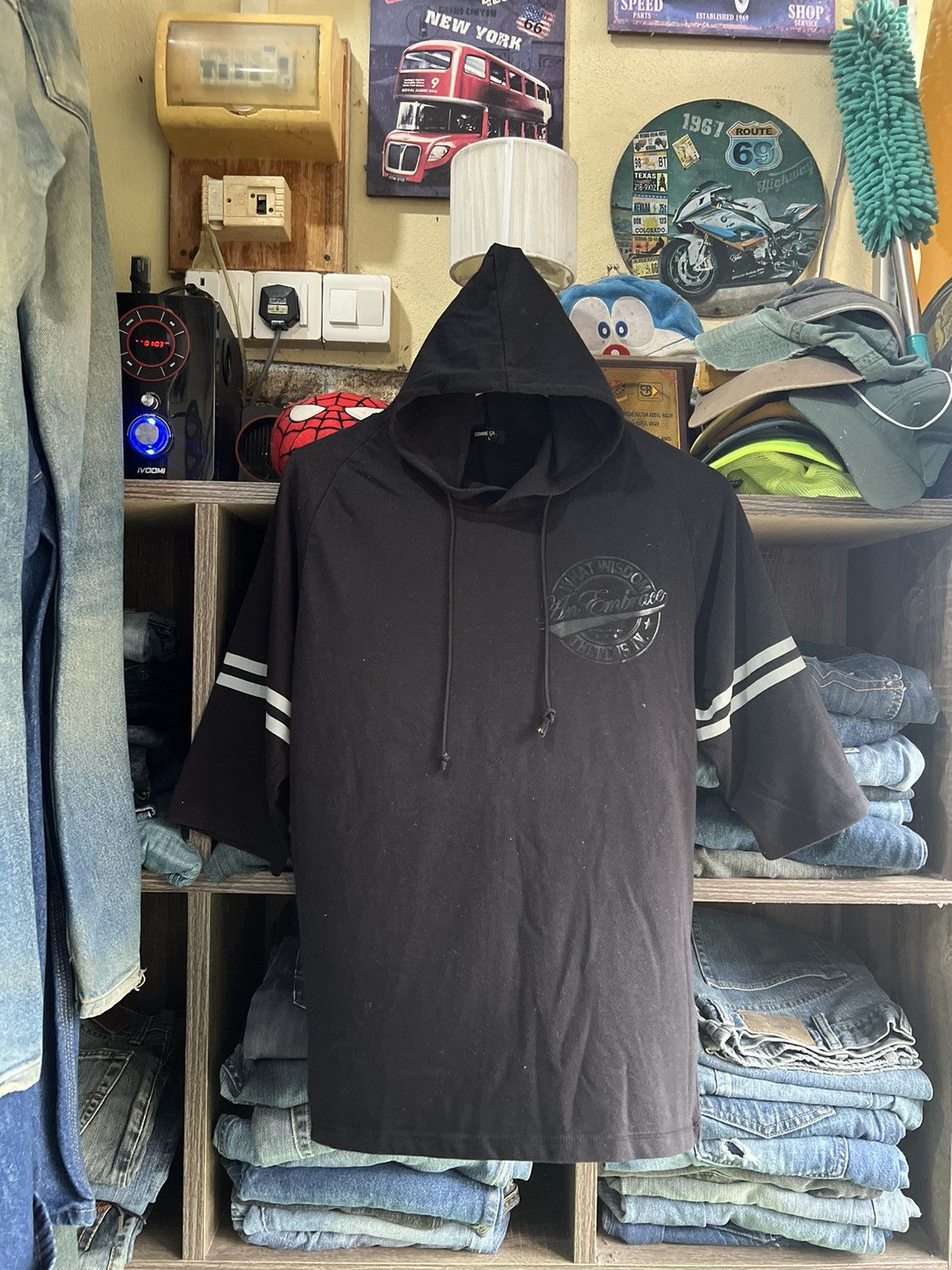 Comme Ca Ism 🔥Comme Ca Ism An Embrace Short Sleeve Hoodies Size US S / EU 44-46 / 1 - 1 Thumbnail