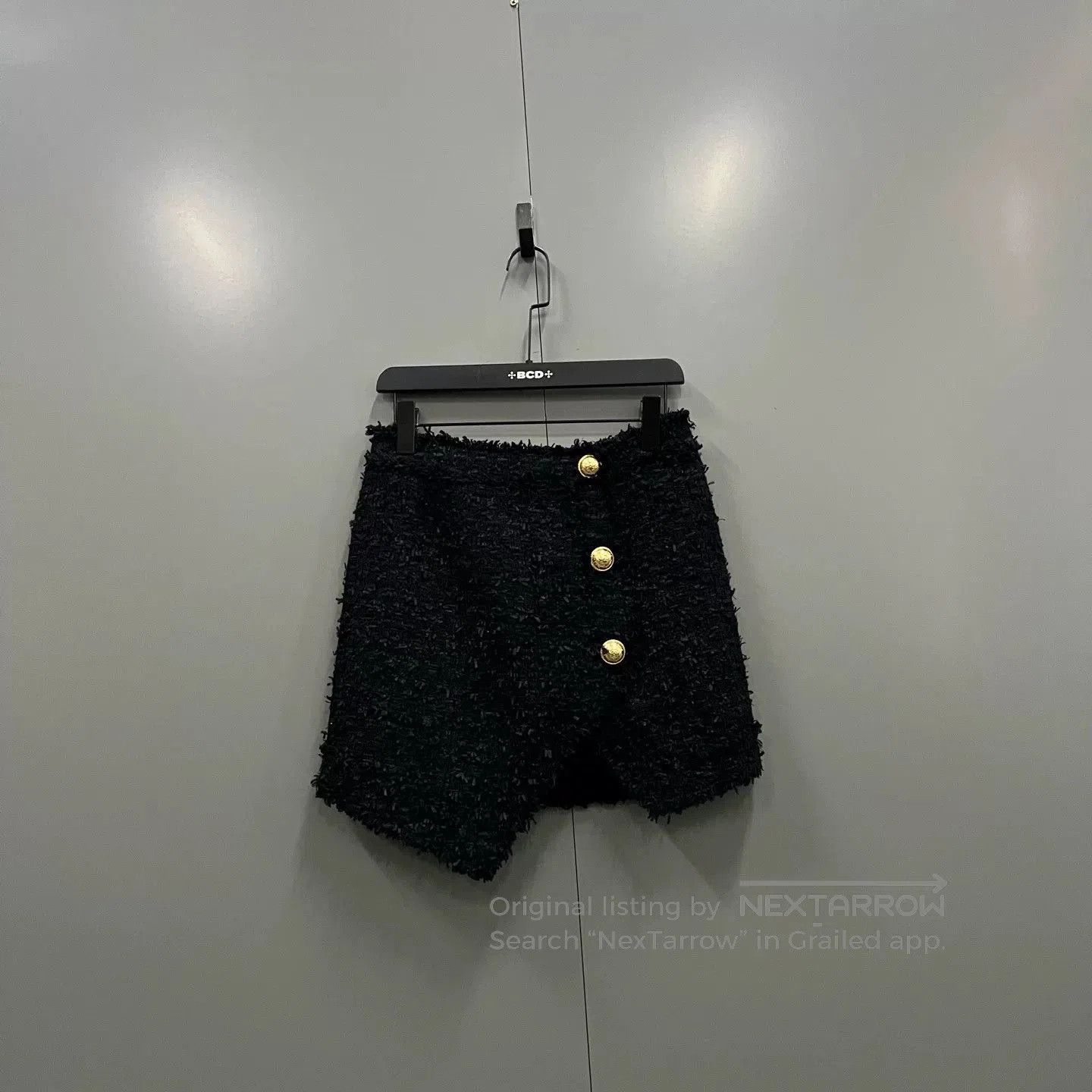 Balmain balmain asymmetrical textured short skirt. Size 33" - 1 Thumbnail