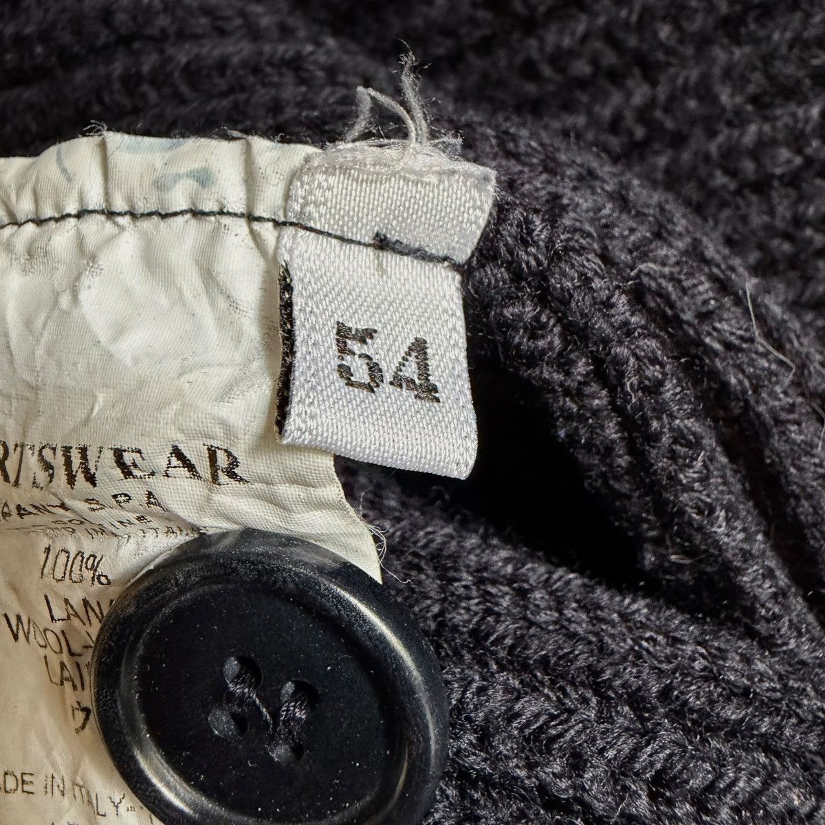 C.P. Company Vintage Autumn / Winter 2006 C.P Company wool button sweater Size US L / EU 52-54 / 3 - 8 Thumbnail