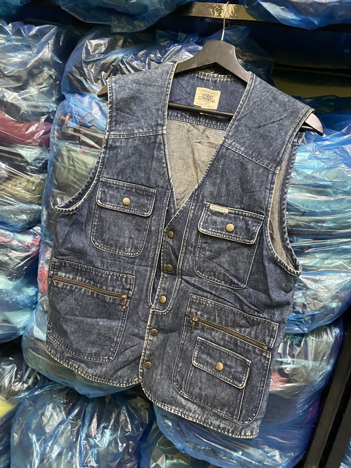 Japanese Brand VINTAGE 90s WOOD CRANE UTILITY DENIM VEST JACKET Size US L / EU 52-54 / 3 - 4 Thumbnail