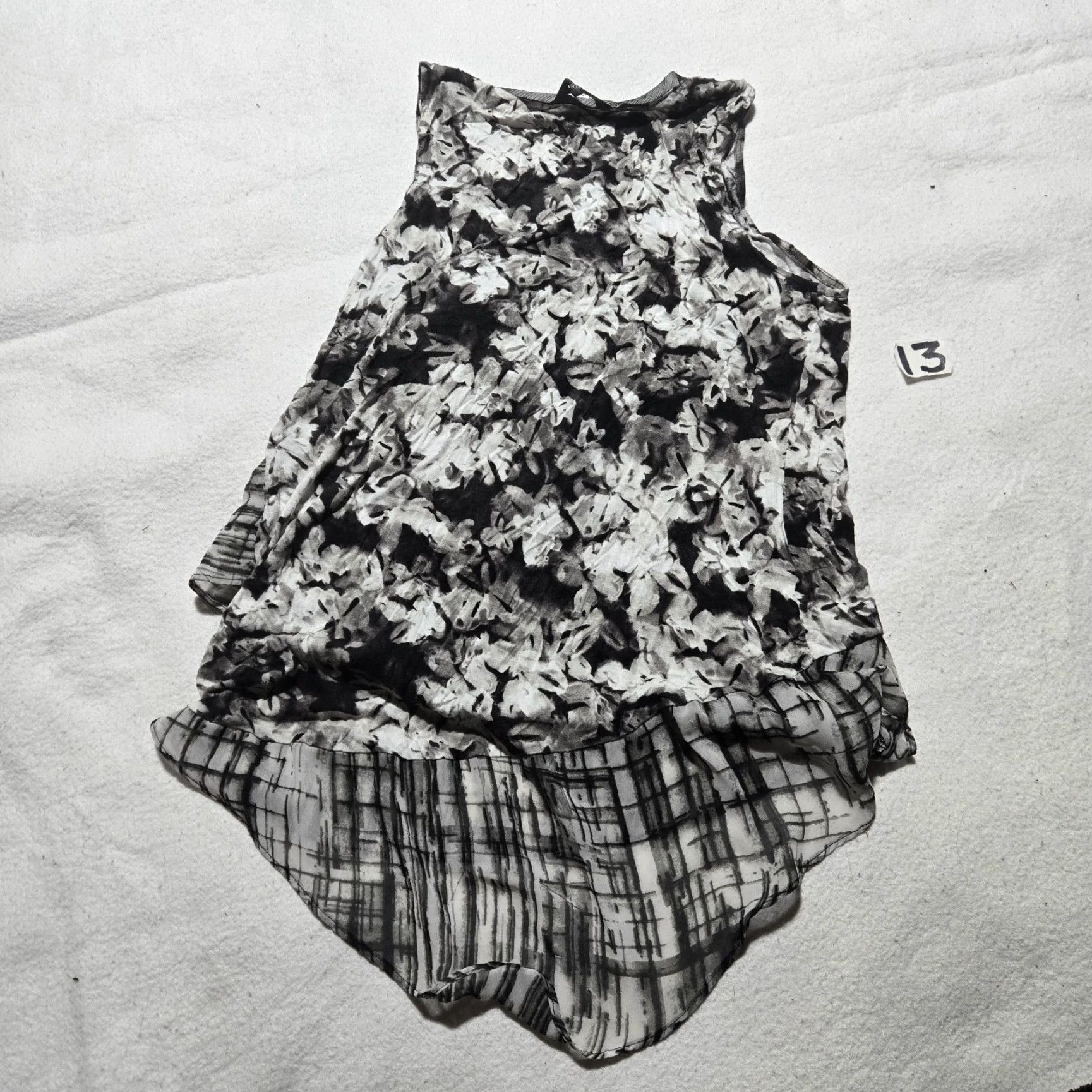 Vintage Simply Vera Wang Shirt Adult L Black Gray Floral Flowers Women's Size L / US 10 / IT 46 - 8 Thumbnail