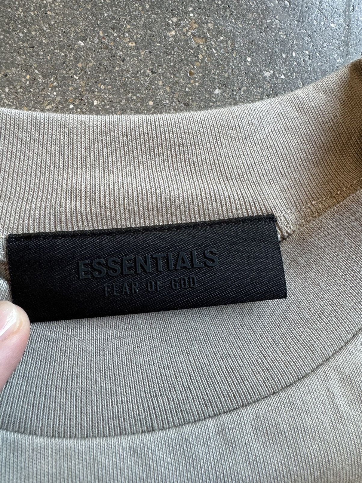 Essentials × Fear of God Fear of God Essentials Longsleeve Seal Size US M / EU 48-50 / 2 - 5 Thumbnail