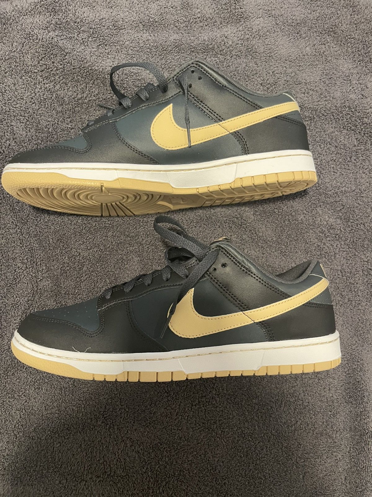 Nike Low top Nike Dunks Size US 11.5 / EU 44-45 - 2 Thumbnail