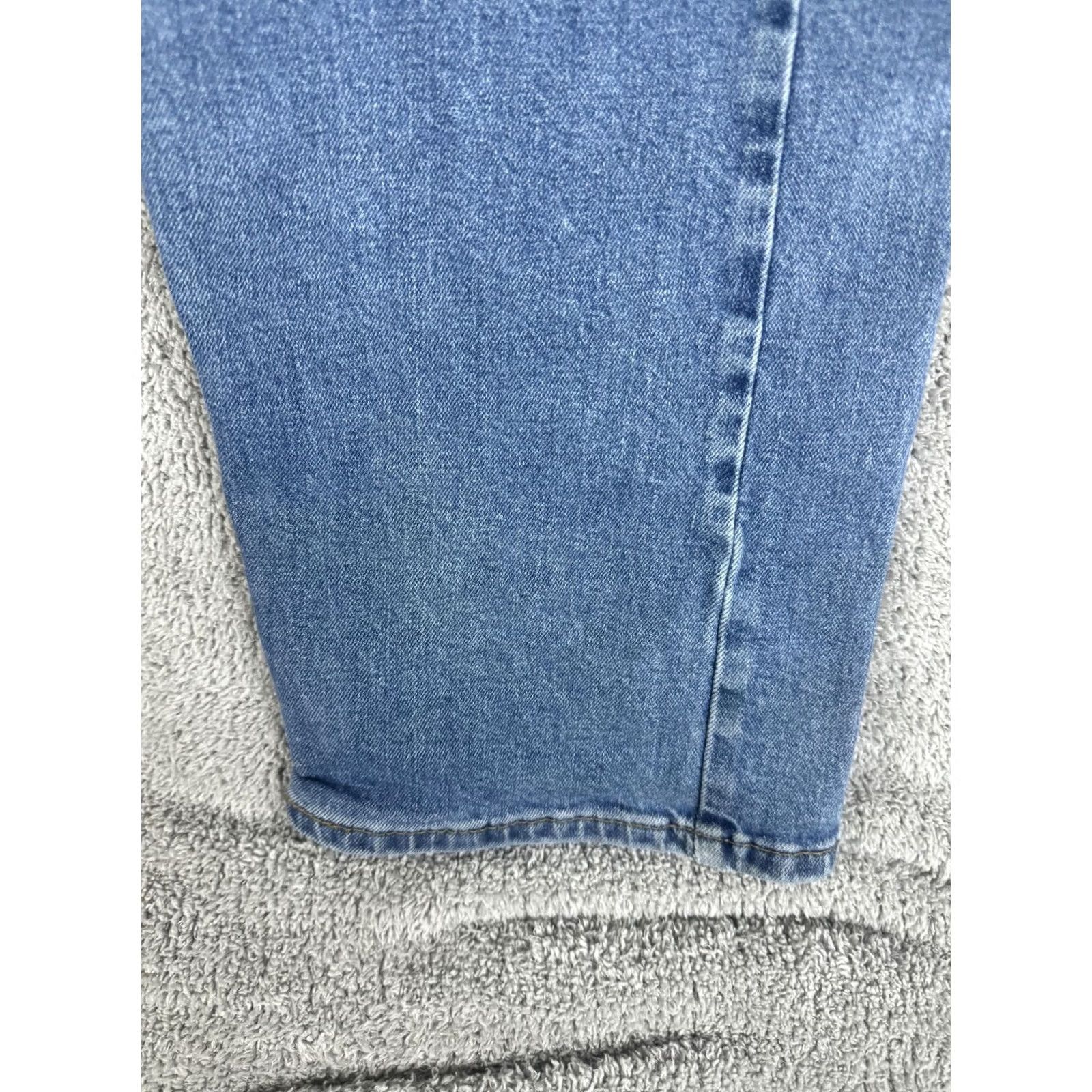 Levi's Levi's 505 Jeans Mens 40x32 Blue Denim Straight Regular Fit WaterLess Wash Denim Pocket Zip Levi's 500 Series Size US 40 / EU 56 - 7 Thumbnail
