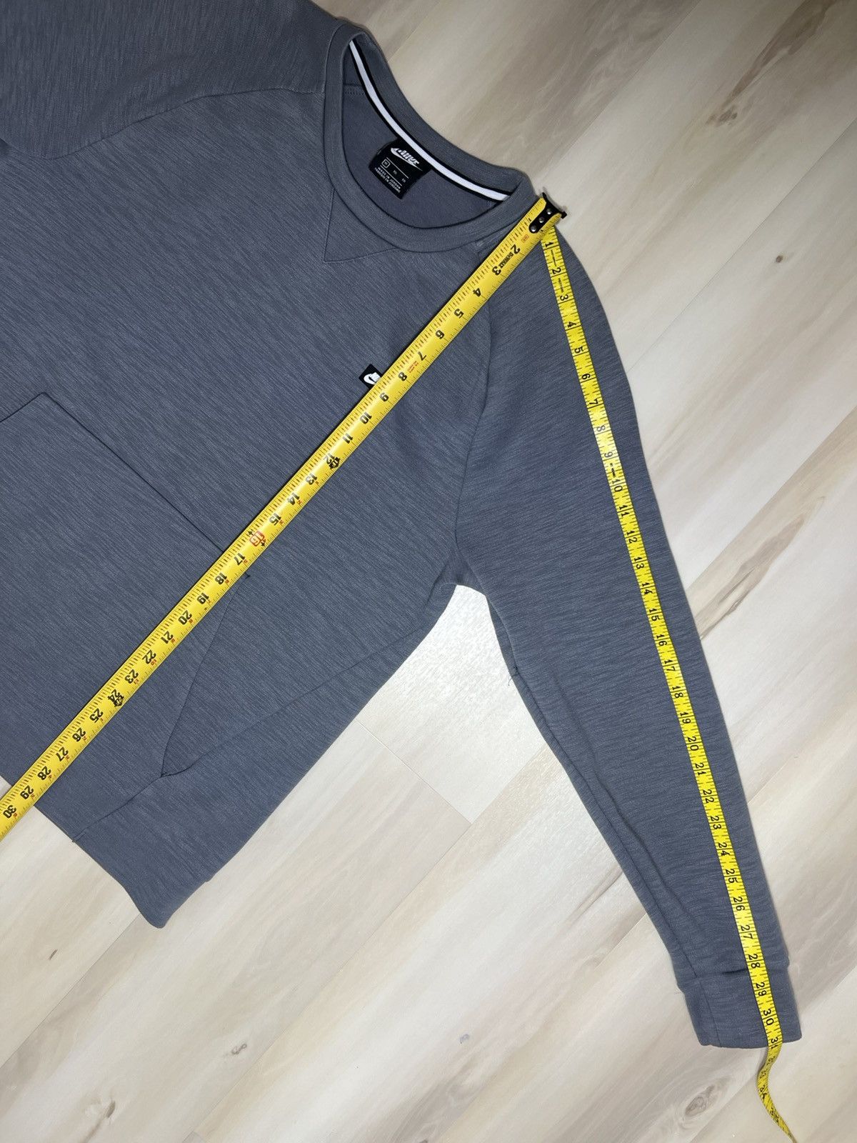 Nike Nike Sportswear Sweatshirt Mens Sz XL Gray Optic Crewneck Size US XL / EU 56 / 4 - 5 Thumbnail