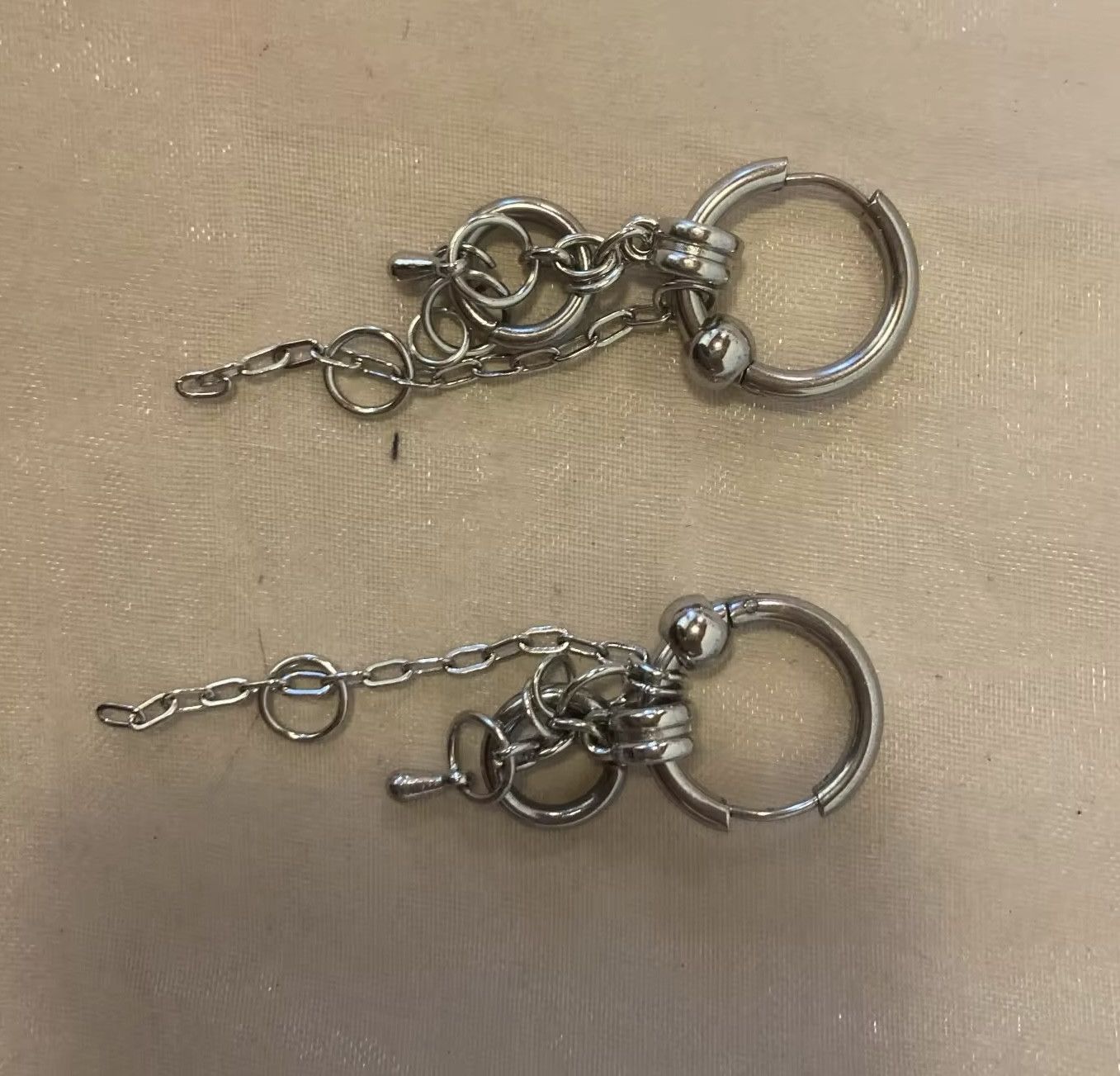Vintage Y2K punk goth edgy dangly chain earrings Size ONE SIZE - 8 Thumbnail