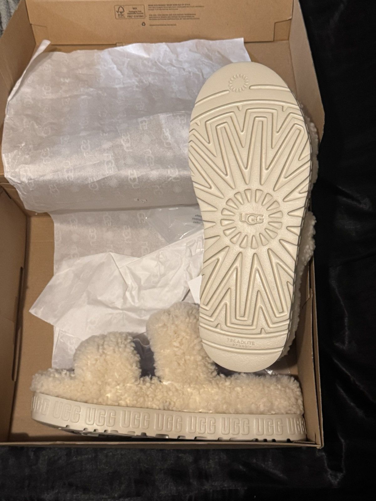 Ugg UGG Fluffita Open Toe Slides Size US 11 / IT 41 - 2 Thumbnail