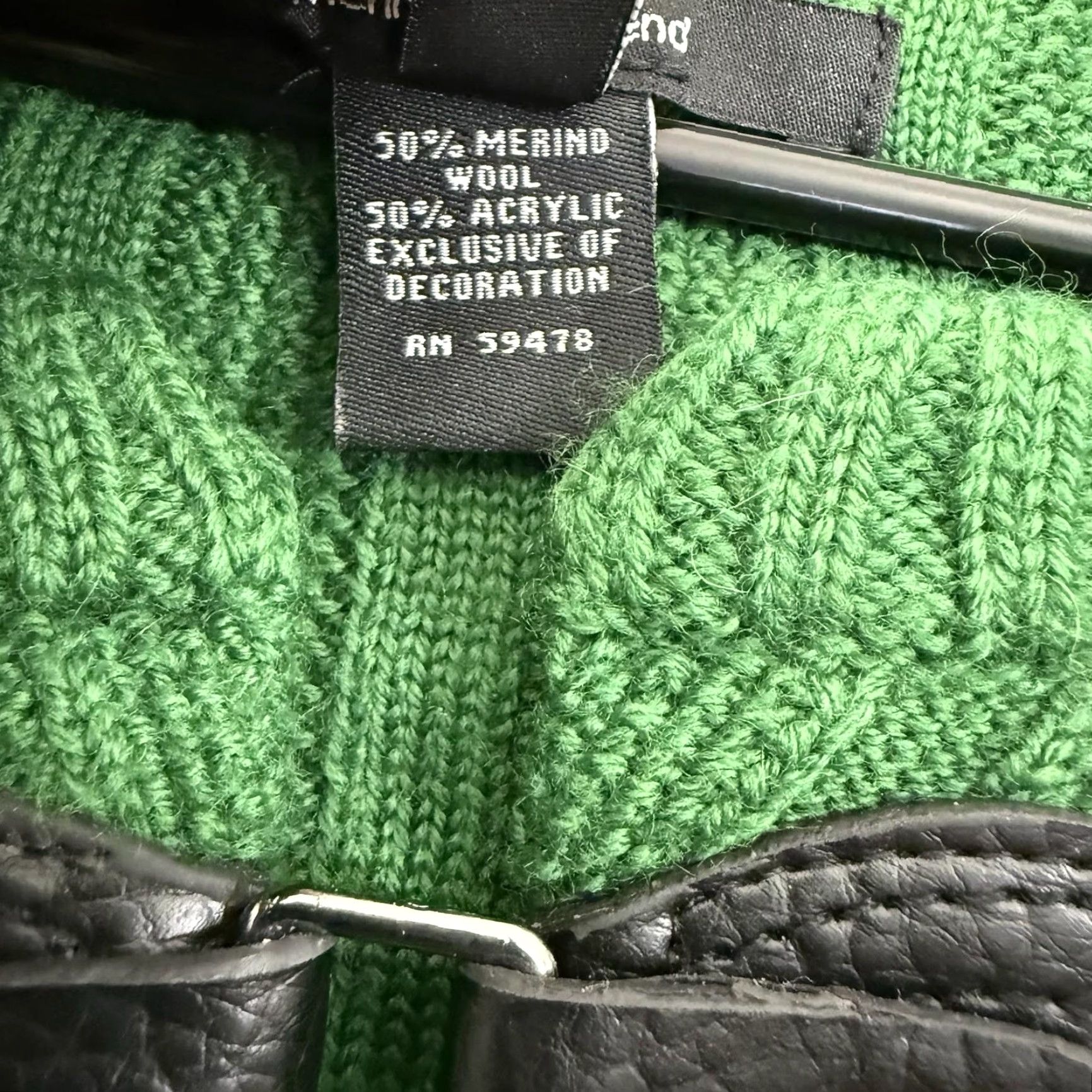 Vintage TAHARI Sweater Women's Large Green Cardigan Ribbed Merino Wool Blend Snap Size L / US 10 / IT 46 - 3 Thumbnail