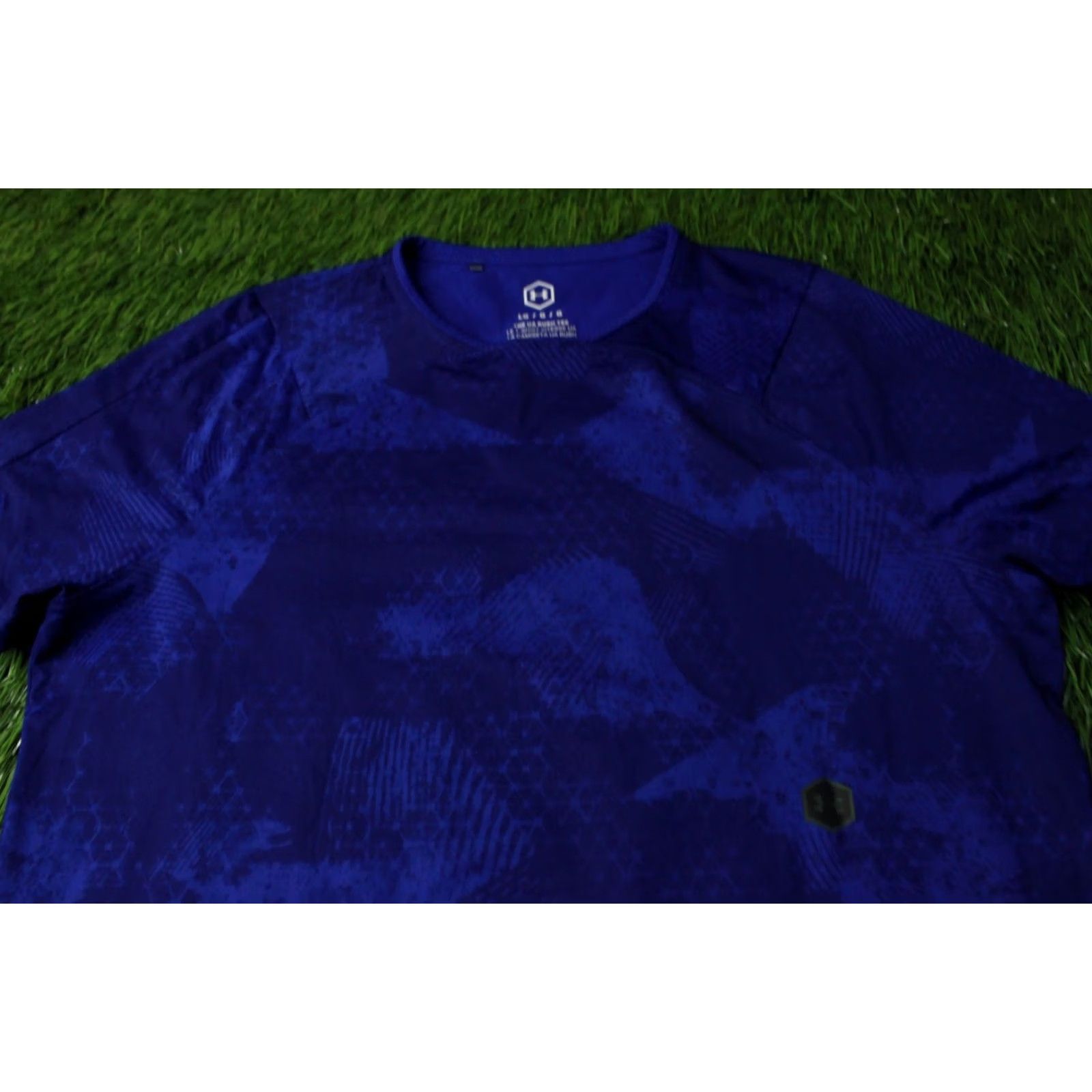 Under Armour UNDER ARMOUR UA REUSH TEE HEATGEAR ORIGINAL MEN COMPRESSION SHIRT JERSEY SIZE L BLUE Short Sleeve Crew Neck Regular Fit T-Shirt USA Size US L / EU 52-54 / 3 - 2 Thumbnail