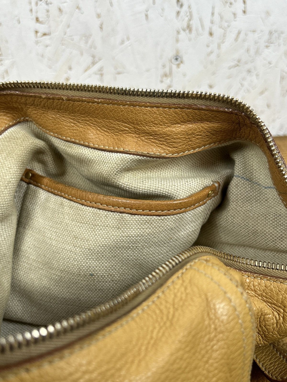 Prada Prada Deerskin Leather Handbag Shoulder Bag Size ONE SIZE - 21 Thumbnail