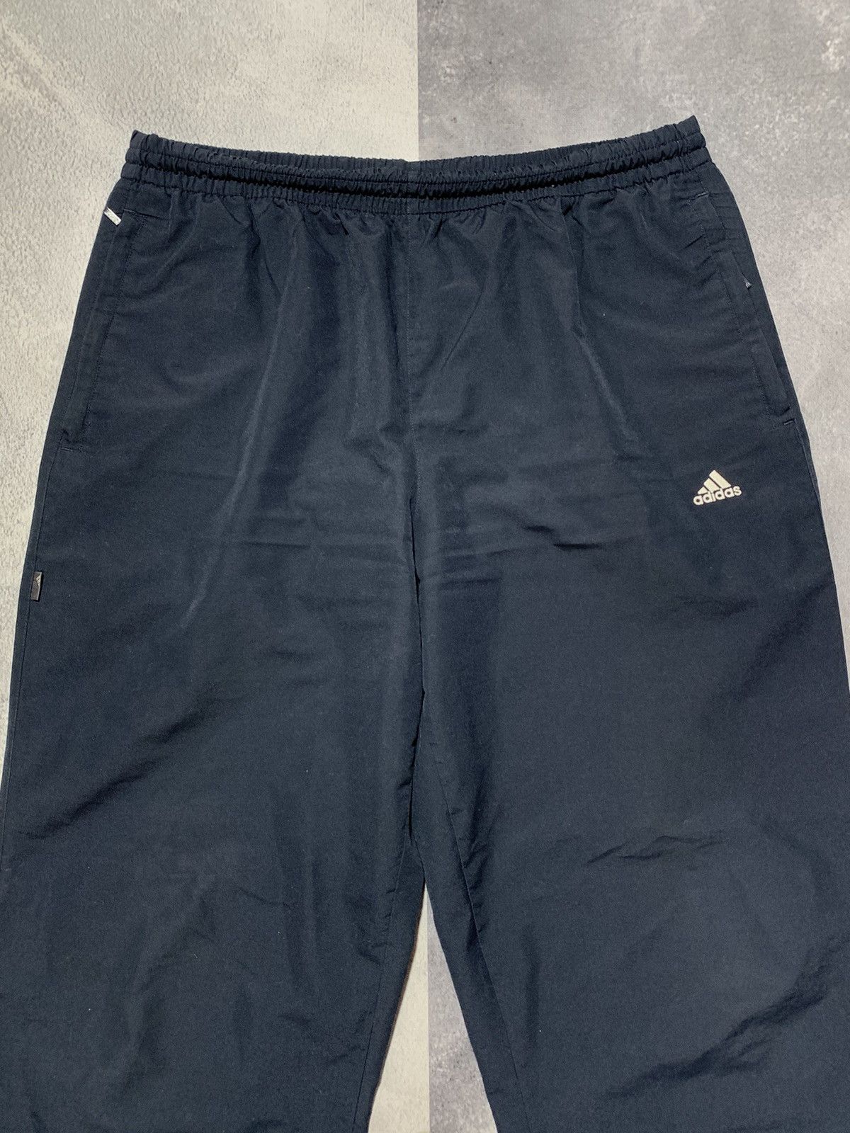 Adidas × Vintage Vintage 90s Adidas trackpants jogger pants streetwear sizeXL Size US 36 / EU 52 - 2 Thumbnail