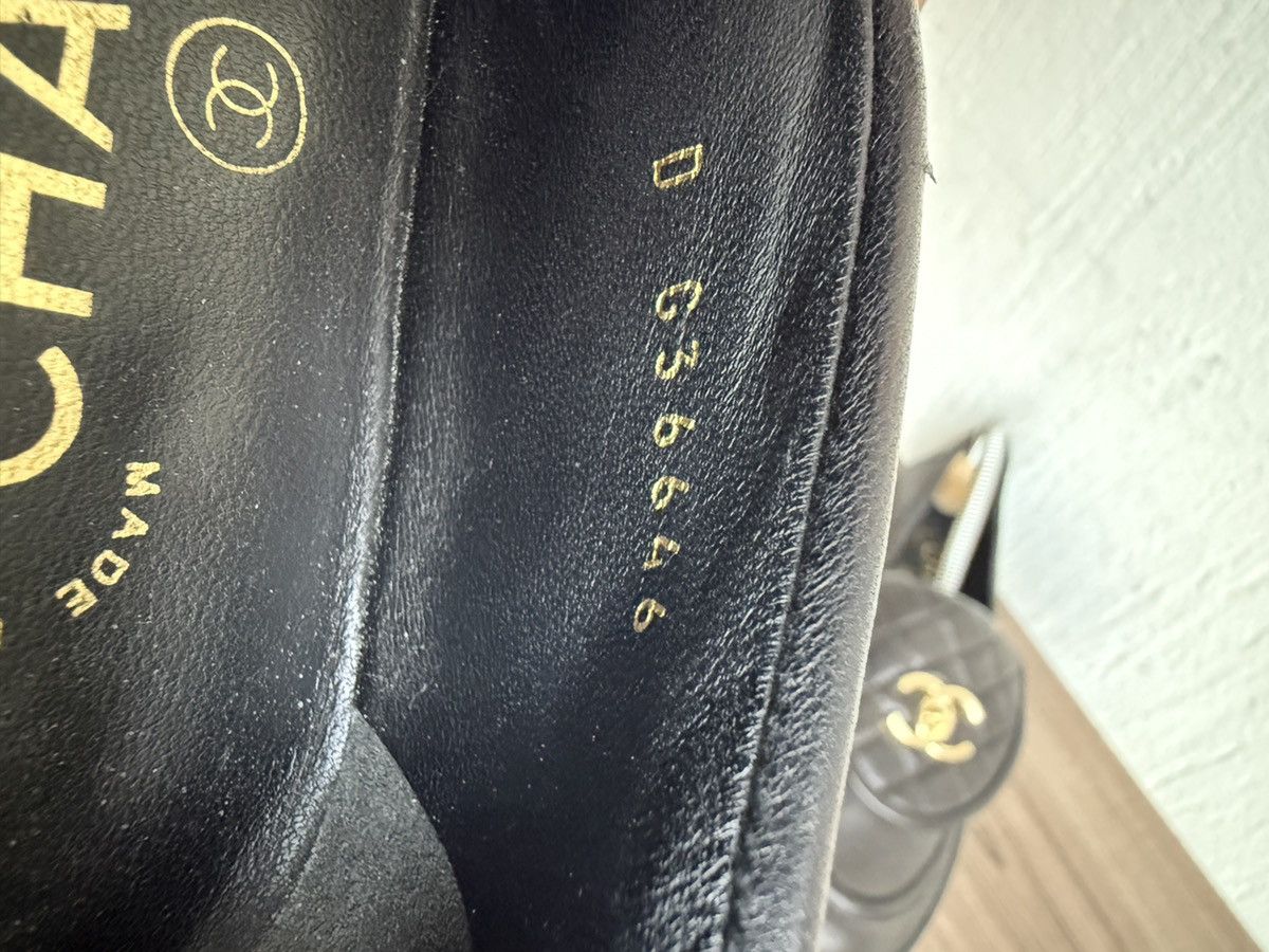 Chanel Quilted flap turnlock CC loafers Size US 9 / IT 39 - 17 Thumbnail