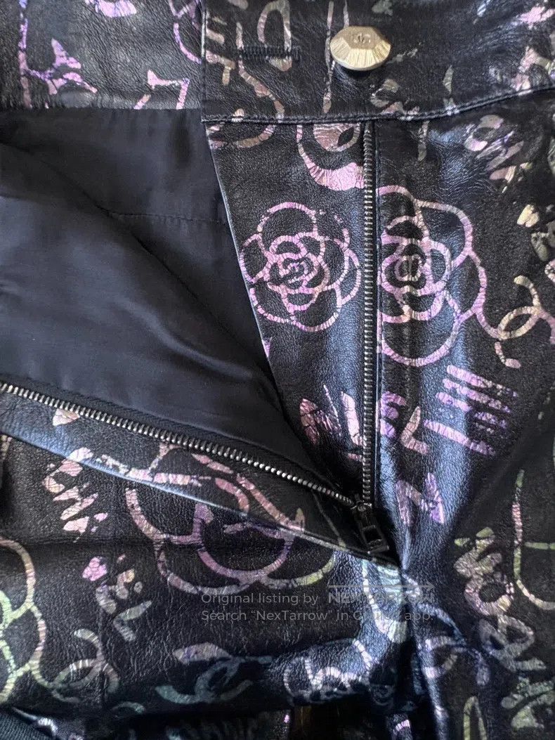 Chanel Chanel 19A black and purple neon graffiti camelia leather Size 25" / US 0 / IT 36 - 5 Thumbnail