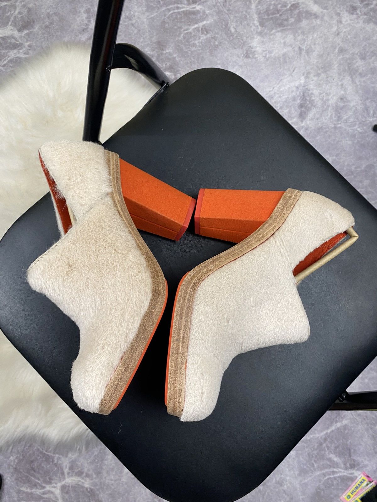 Eckhaus Latta Ugg x Eckhaus Latta Beige Fur Orange Cone Heels Mules Size US 7 / IT 37 - 6 Thumbnail