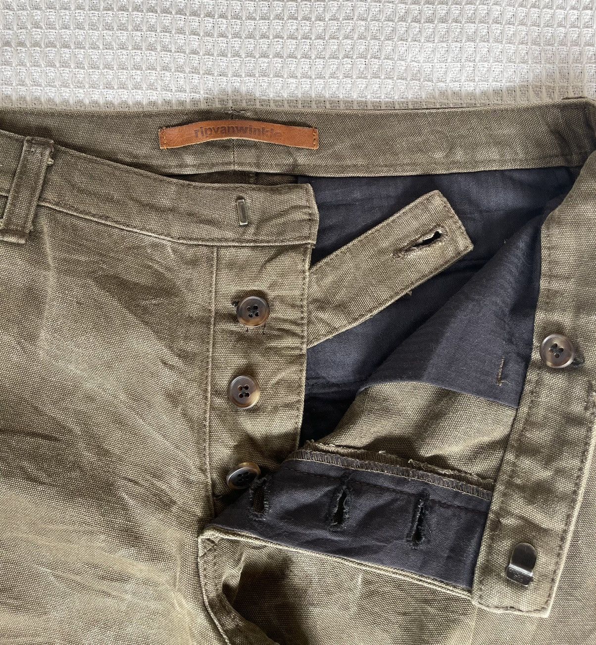 RIPVANWINKLE 🔥RIP VAN WINKLE JAPAN🔥Oil Coating Flared Cargo Pants 90s Size US 32 / EU 48 - 9 Thumbnail