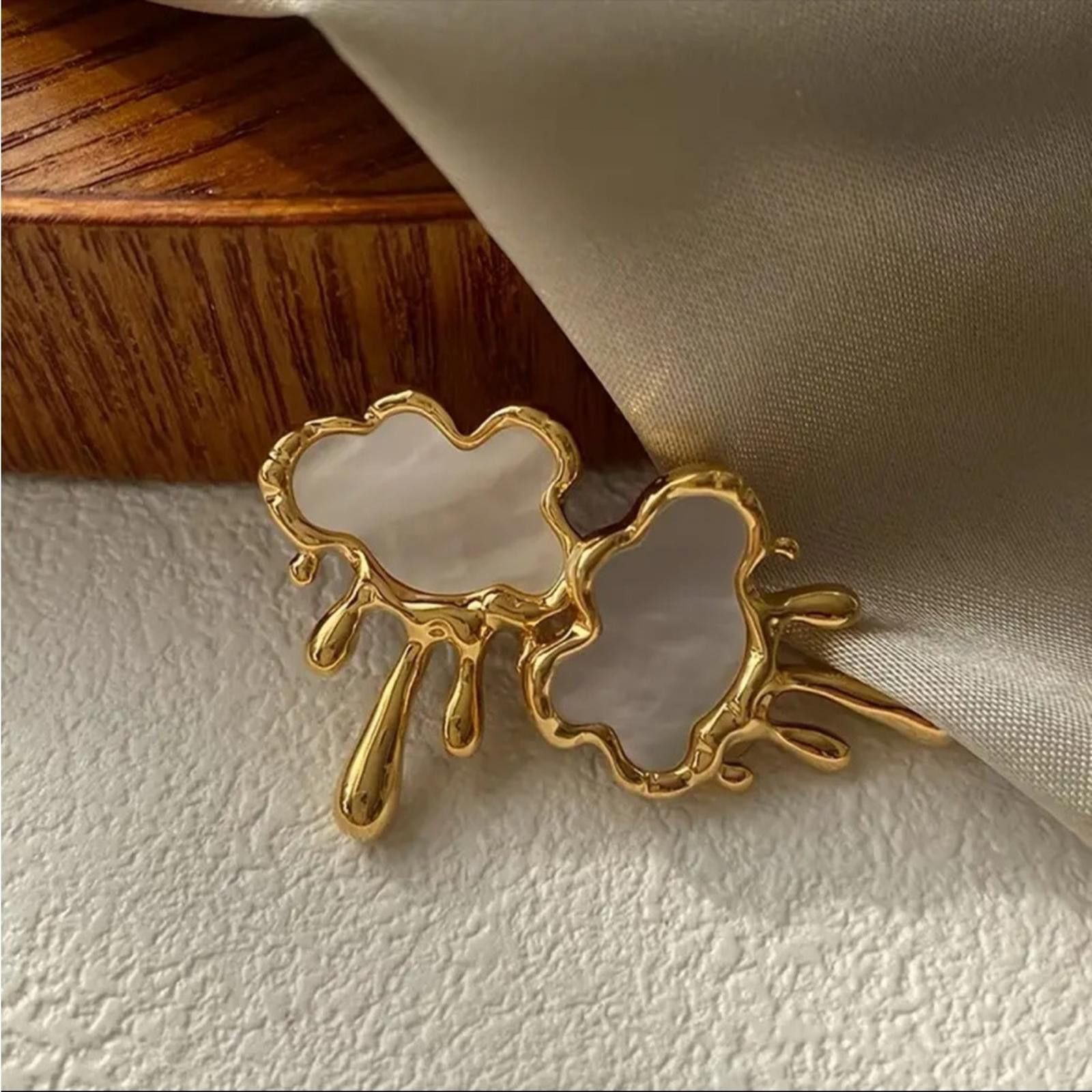 Designer Gold and White Cloud Earrings Stud Size ONE SIZE - 4 Thumbnail
