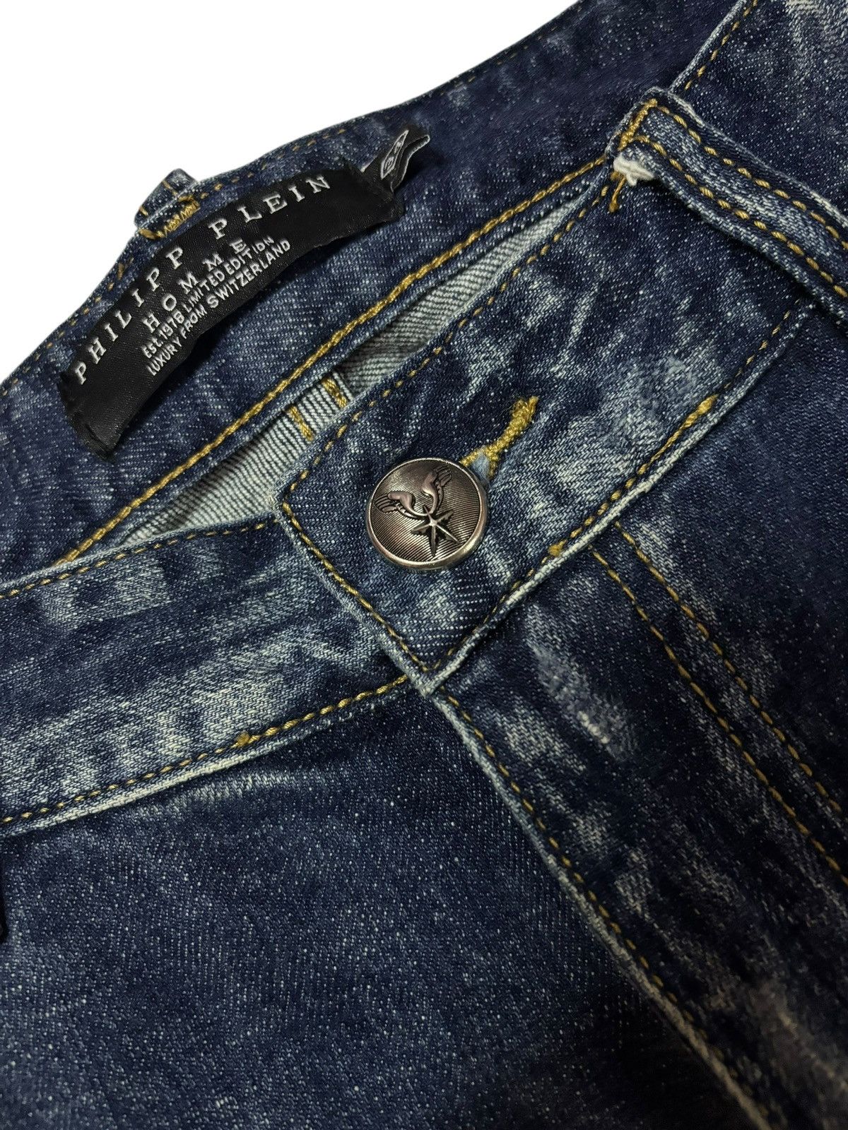 Philipp Plein Vtg Philipp Plein Homme Sashiko Distressed Jeans Size US 34 / EU 50 - 9 Thumbnail