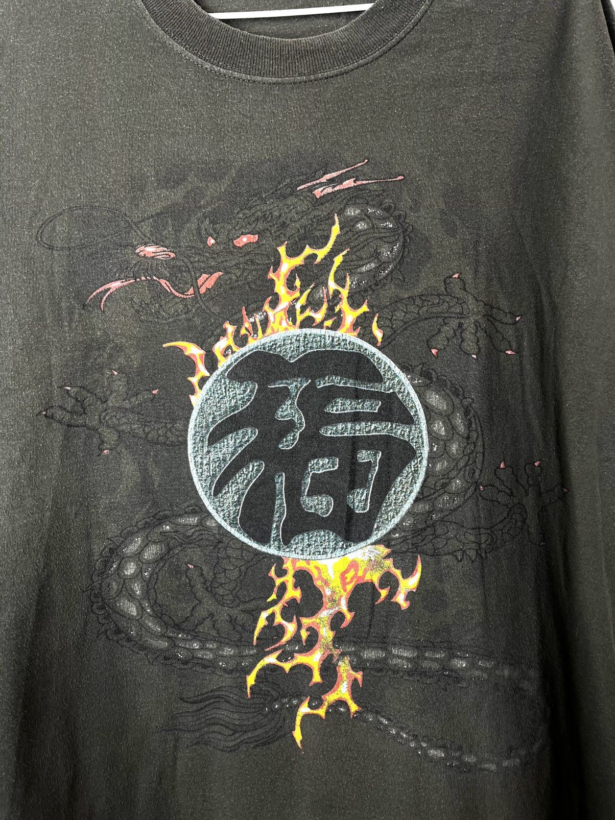 Japanese Brand Vintage Japan Dragon Hieroglyphs T Shirt Samurai Yakuza Size US XL / EU 56 / 4 - 2 Thumbnail