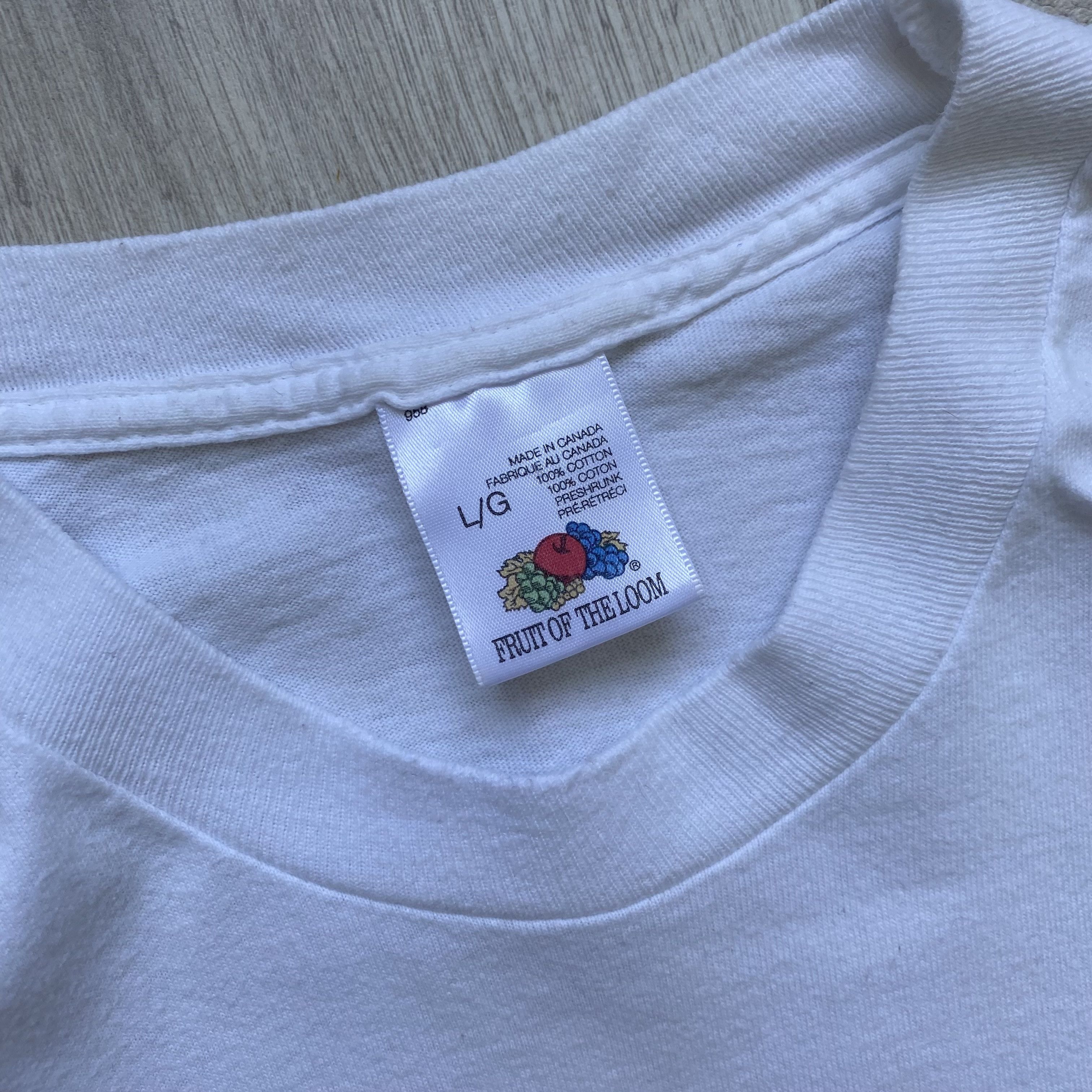 Fruit Of The Loom 🇨🇦 Vintage 90s Canada tee Moose big logo Size US M / EU 48-50 / 2 - 5 Thumbnail